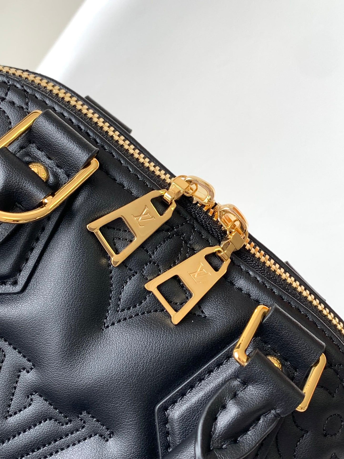 BAG-LV-W-NEW-1211