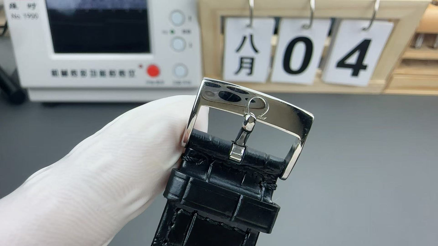WATCH-OMG-W-011