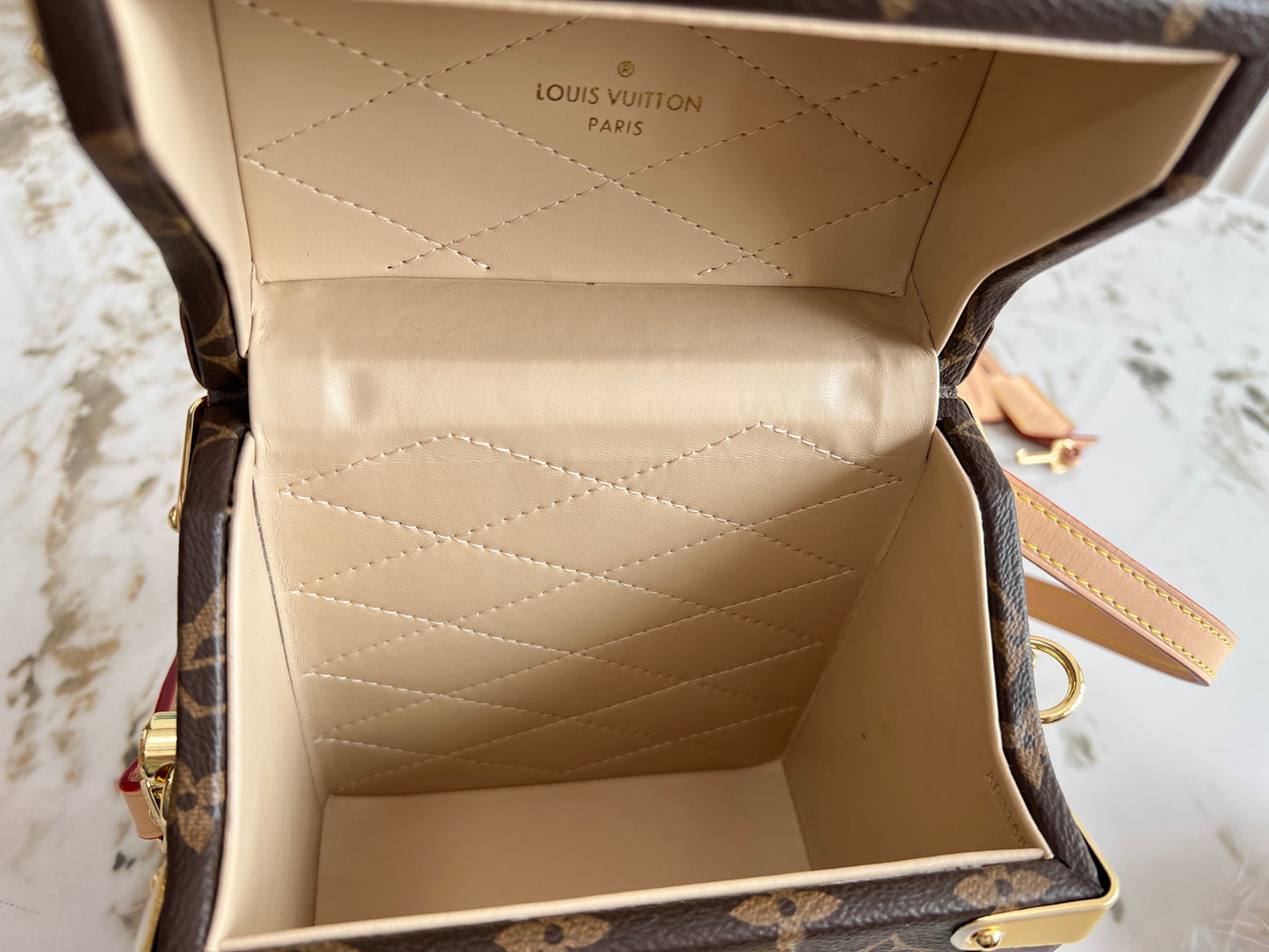 BAG-LV-W-NEW-1394