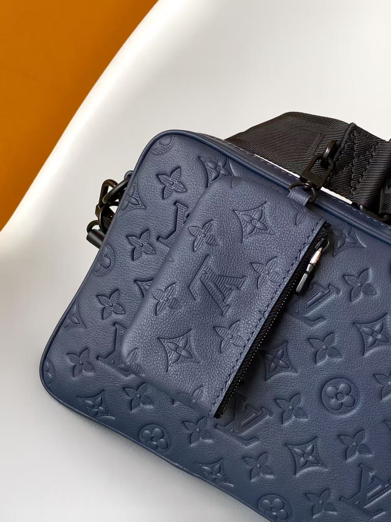 BAG-LV-W-NEW-072