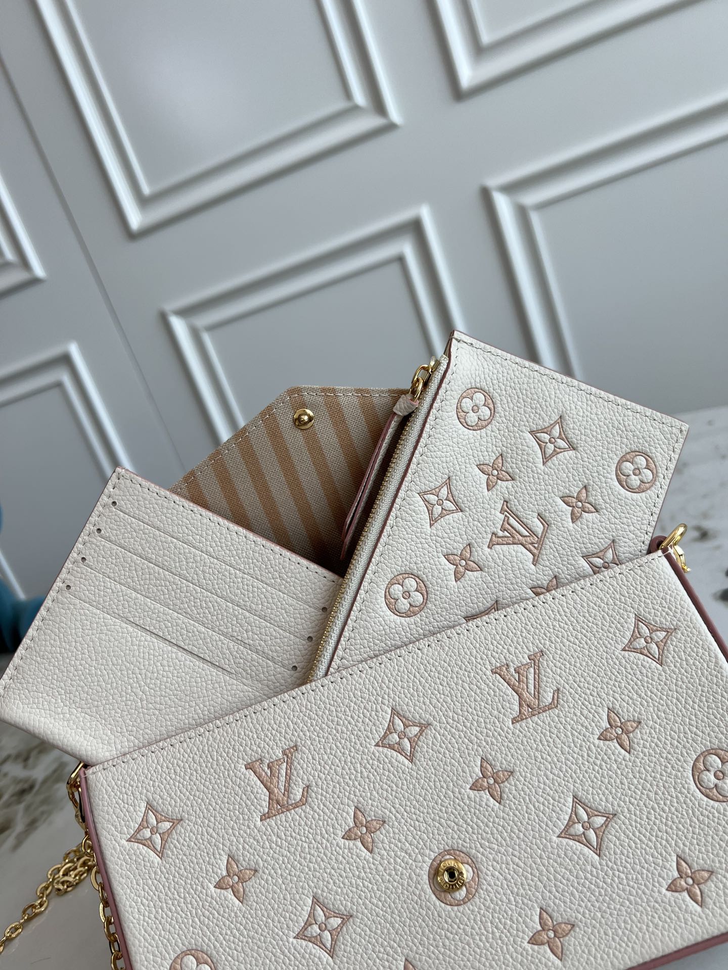 BAG-LV-W-NEW-580