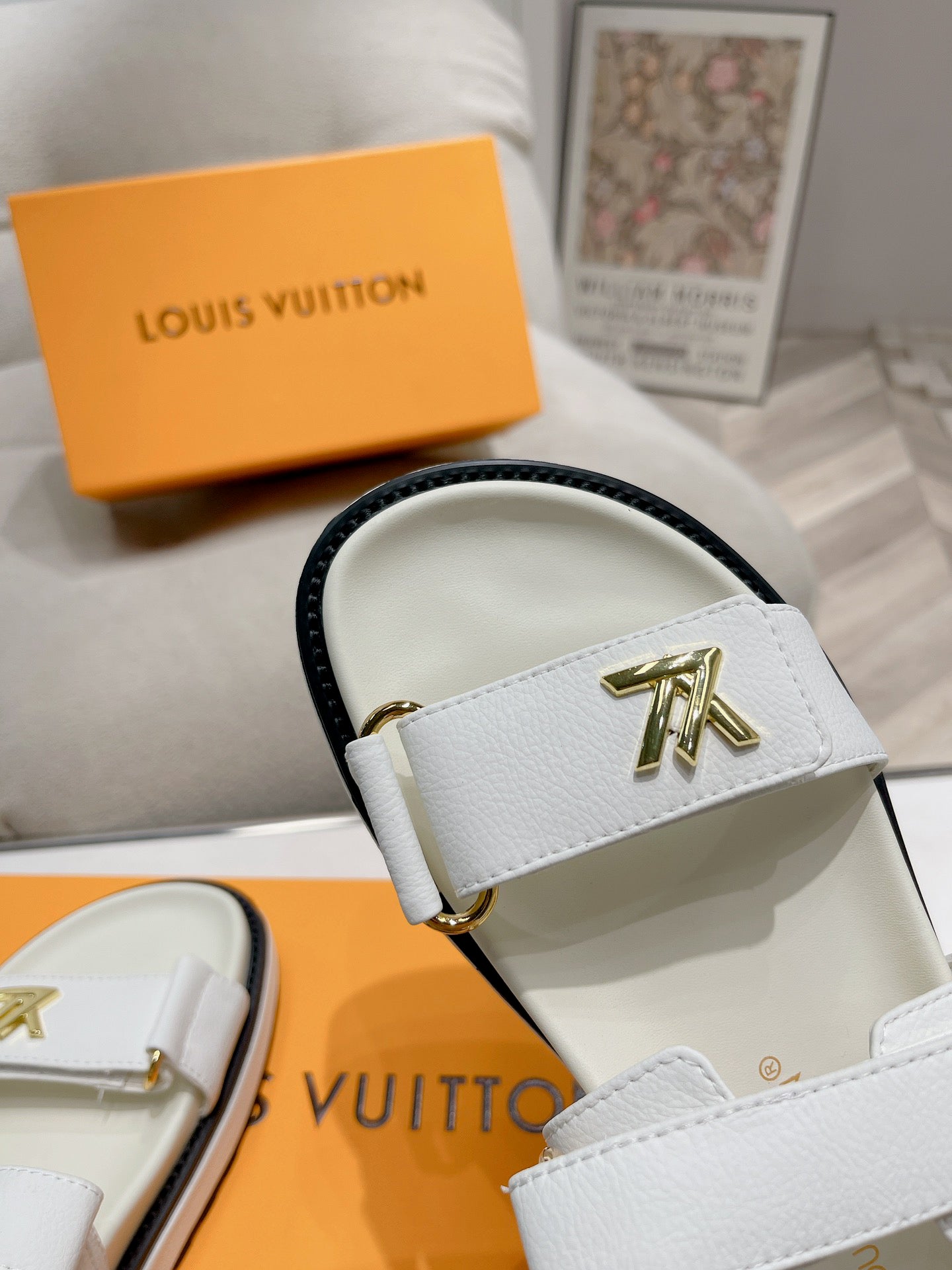 SHOES-LV-LY-023