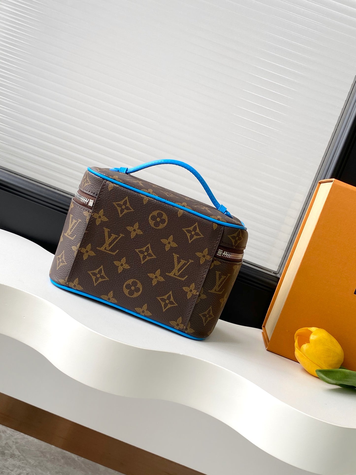 BAG-LV-W-NEW-870