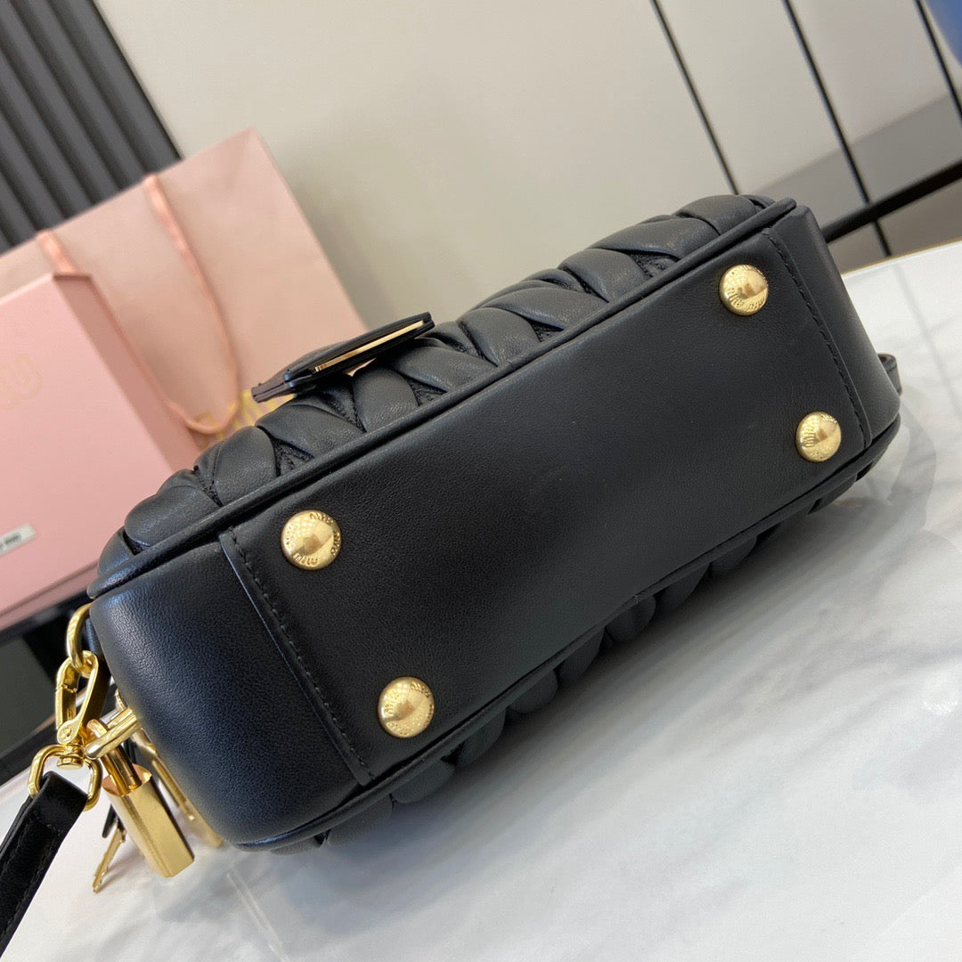 BAG-MIUMIU-LY-408