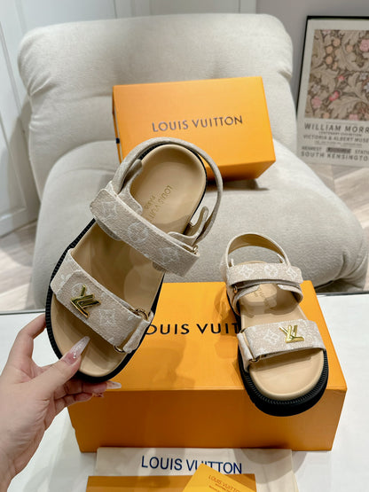 SHOES-LV-LY-027