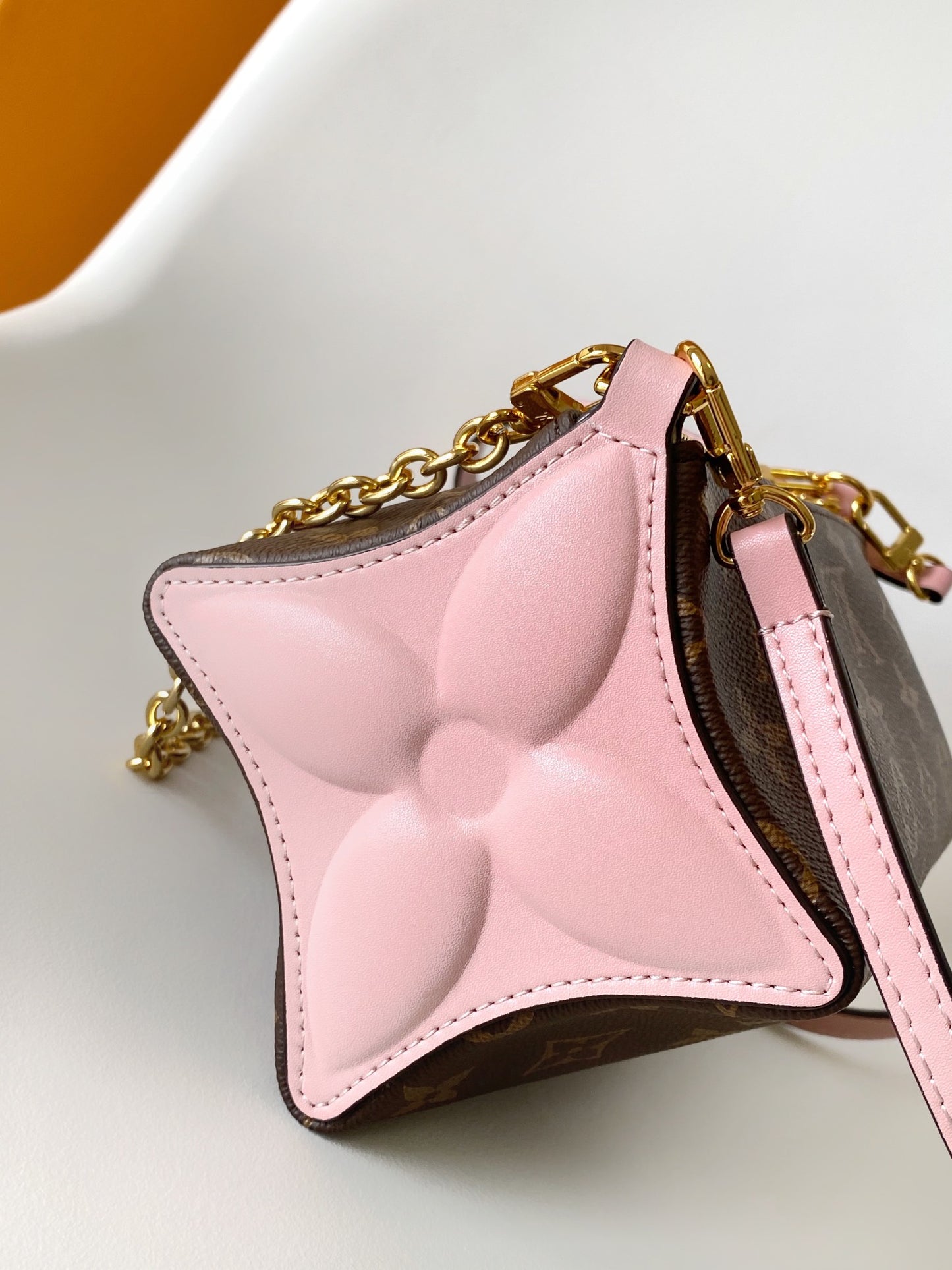 BAG-LV-W-NEW-841