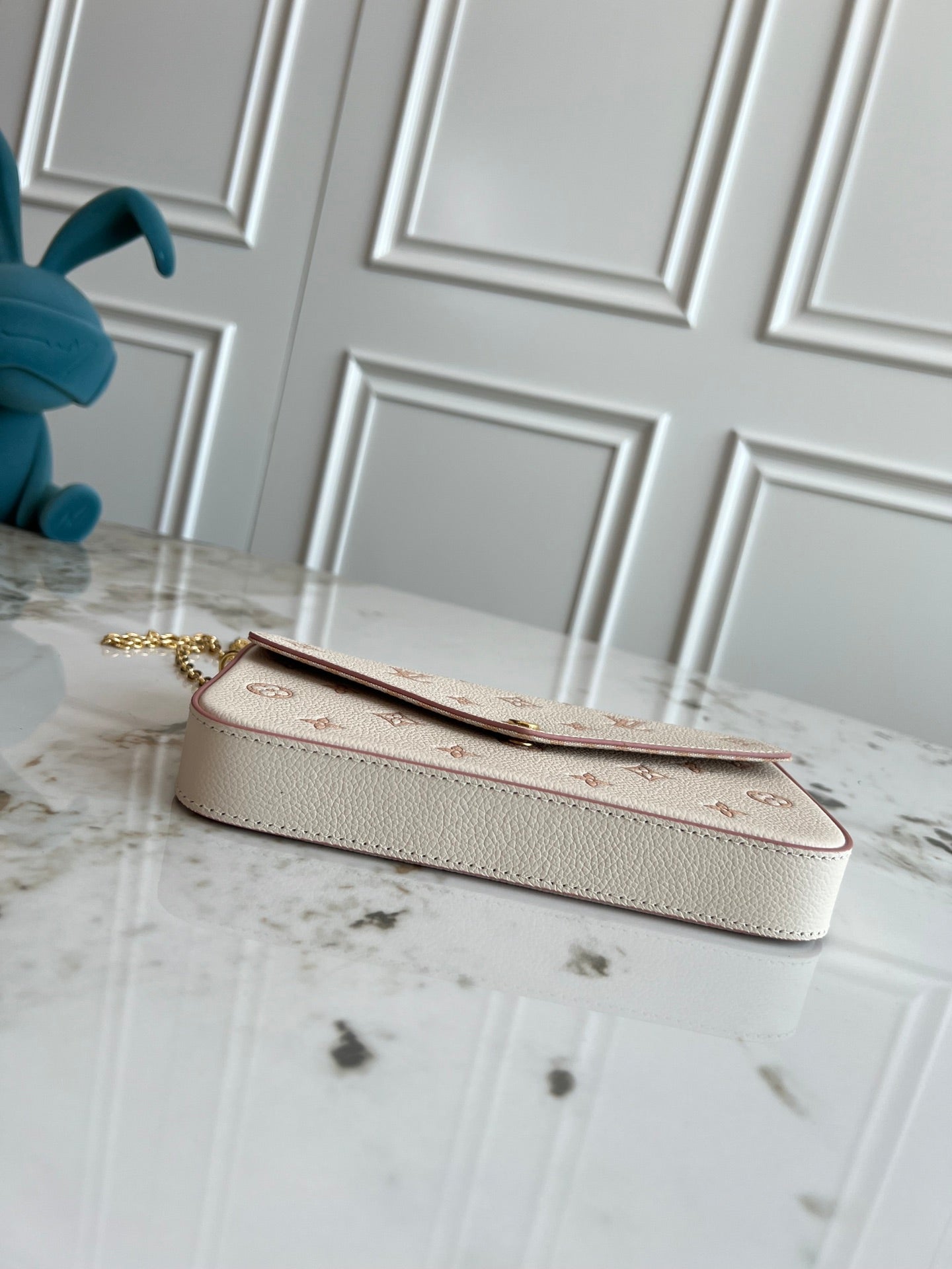 BAG-LV-W-NEW-580
