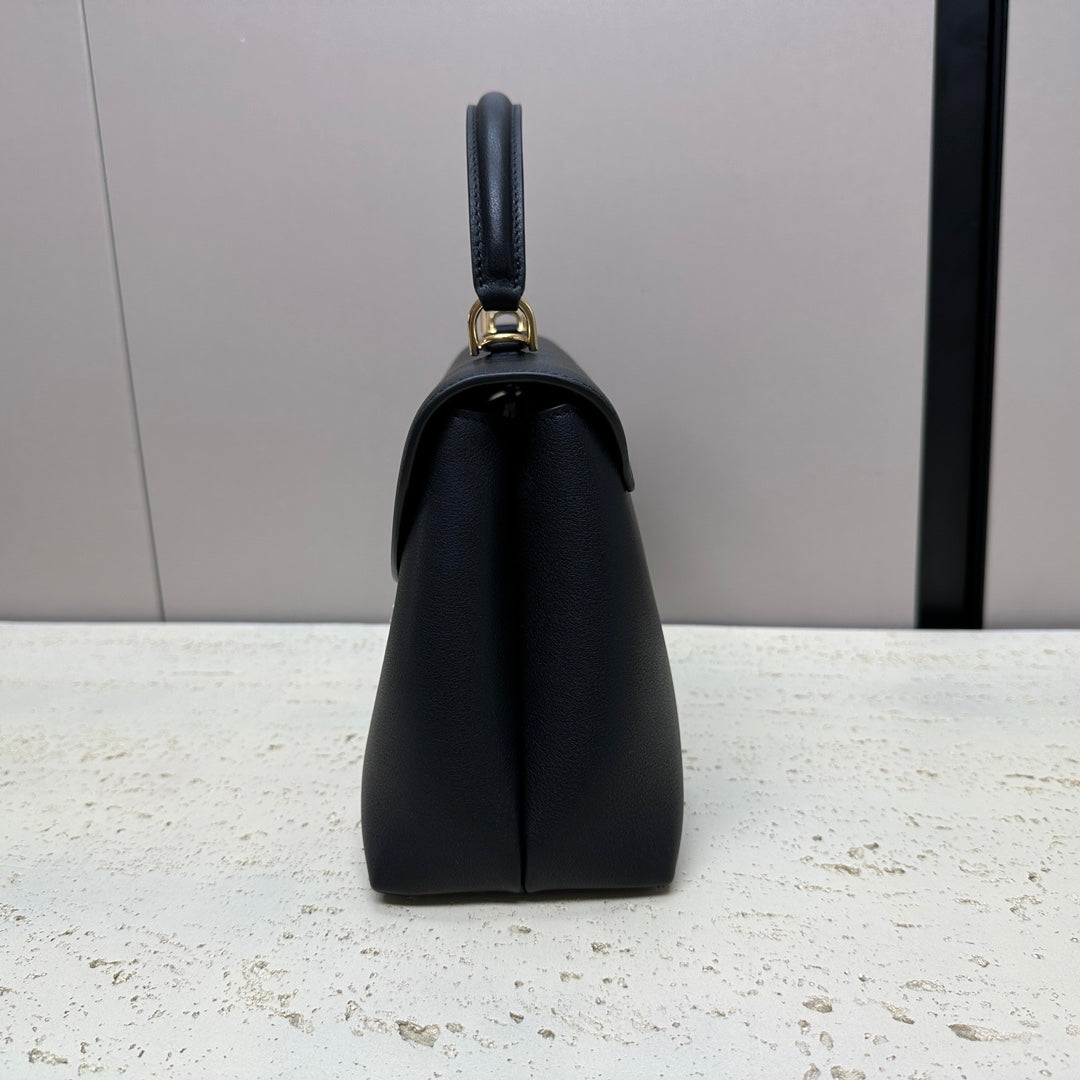 BAG-CELINE-W-NEW-2027