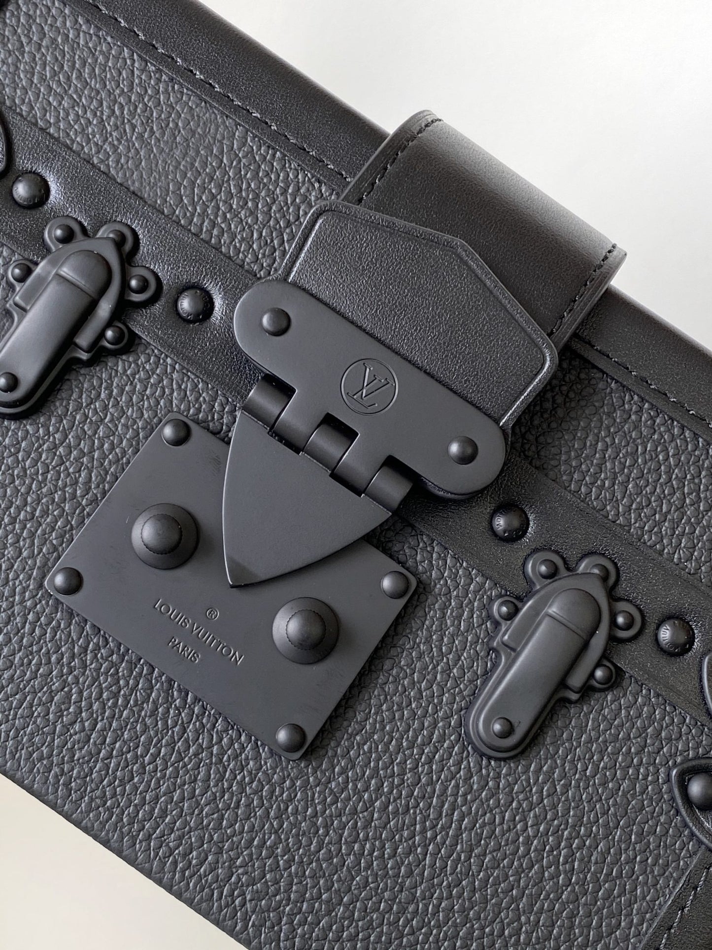 BAG-LV-W-NEW-695