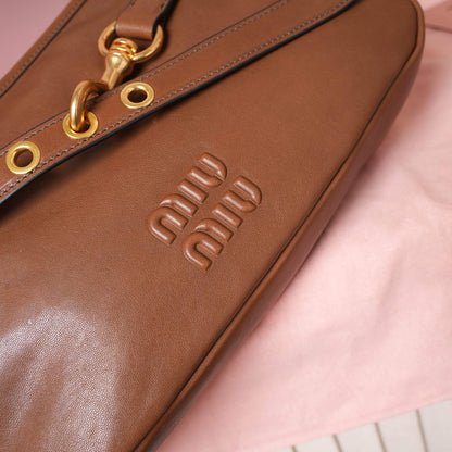 BAG-MIUMIU-LY-132