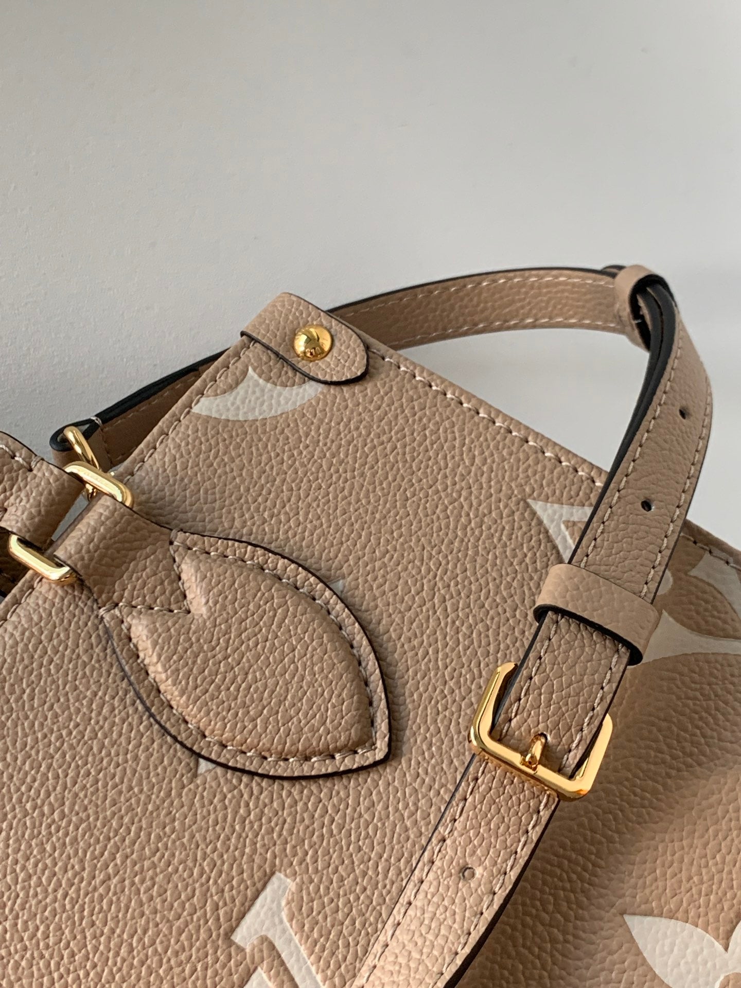 BAG-LV-W-NEW-443