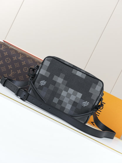 BAG-LV-W-NEW-744