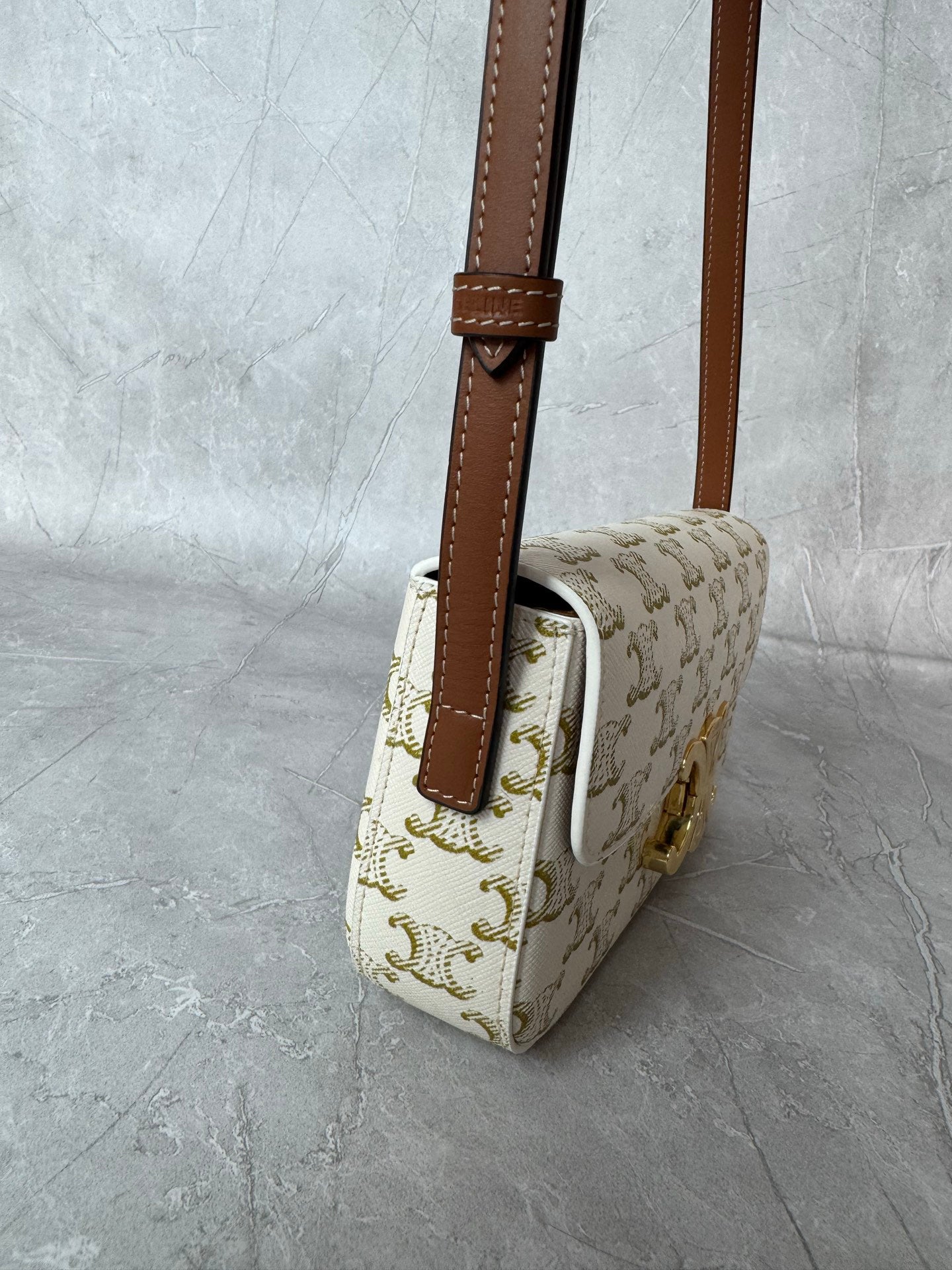 BAG-CELINE-W-NEW-051