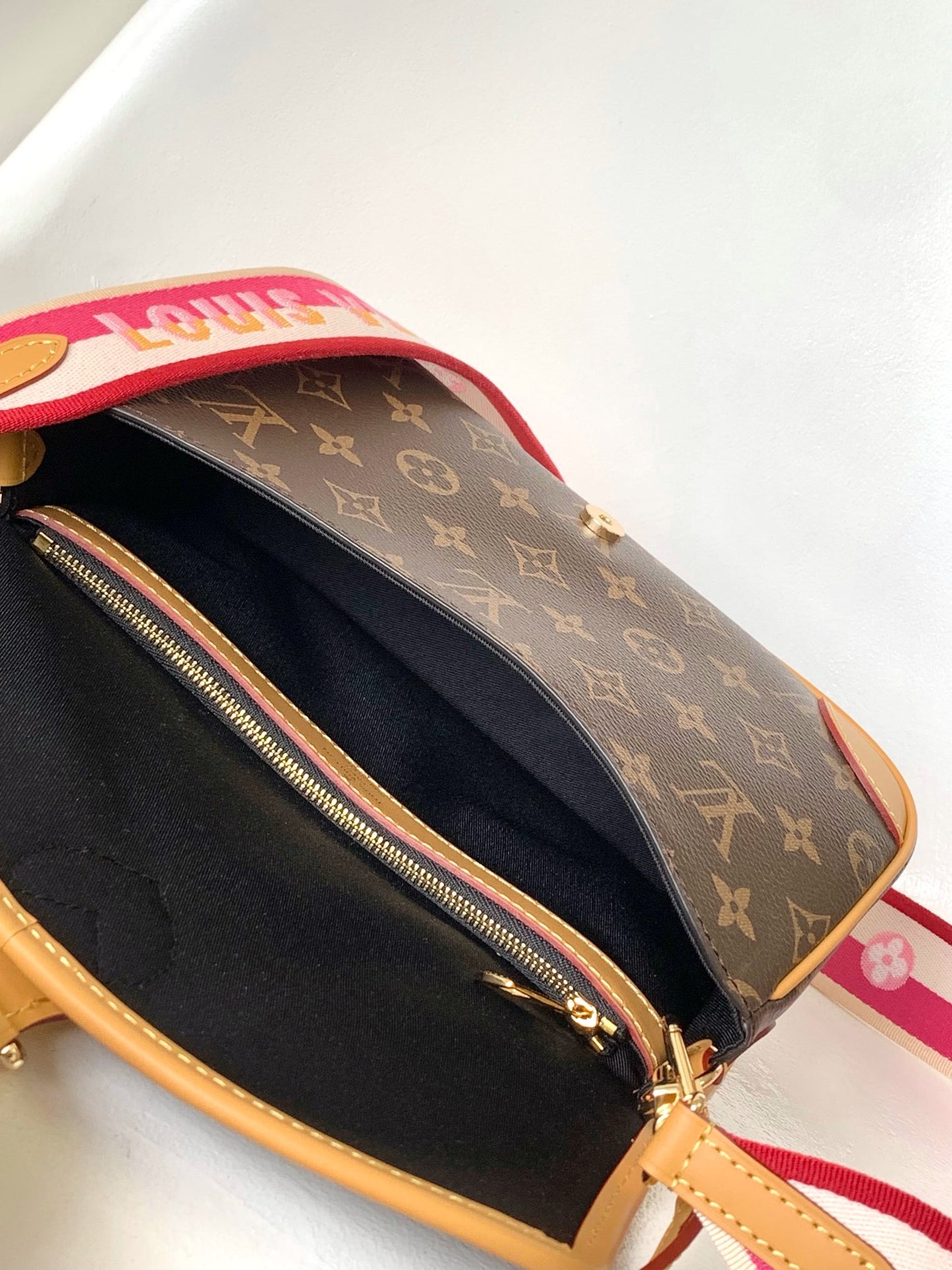 BAG-LV-W-NEW-1357