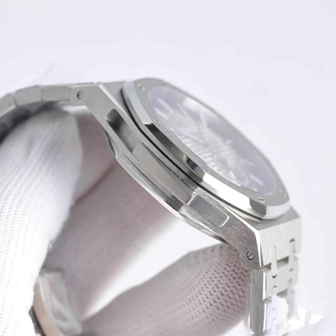 WATCH-AP-W-015
