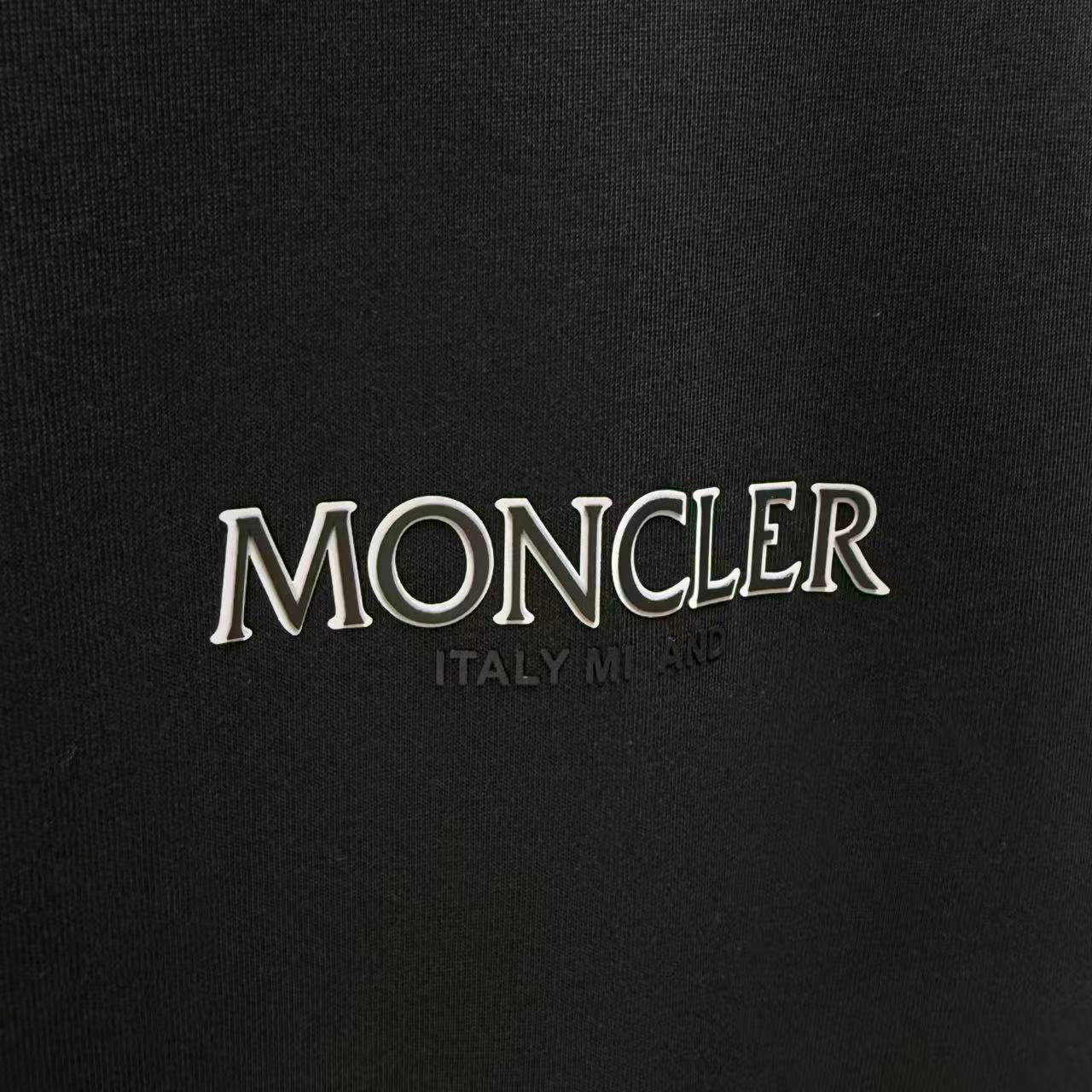 TS-MONCLER-NEW-135