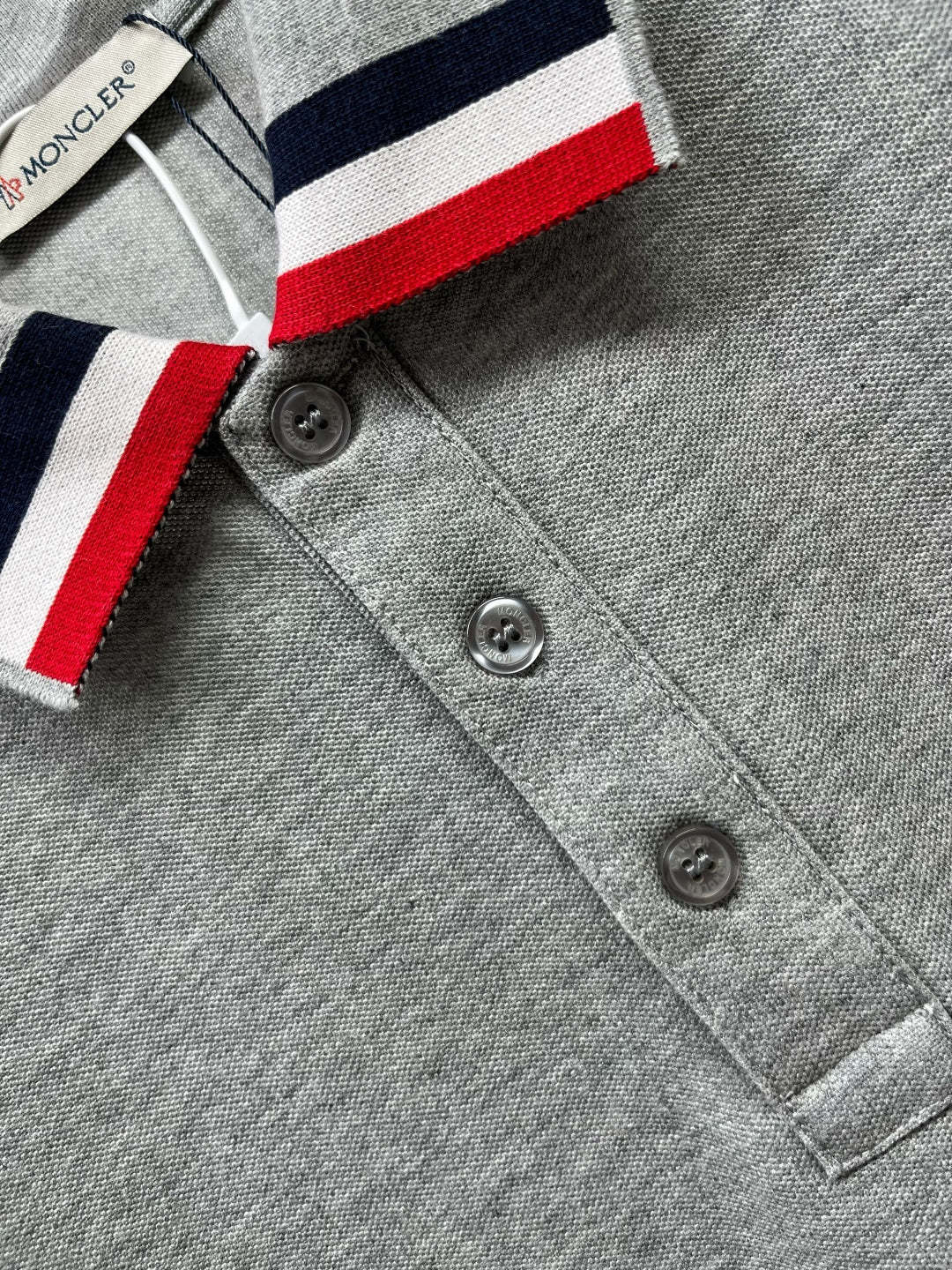 TS-MONCLER-NEW-033