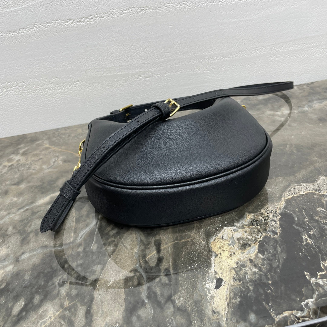 BAG-CELINE-W-NEW-2011