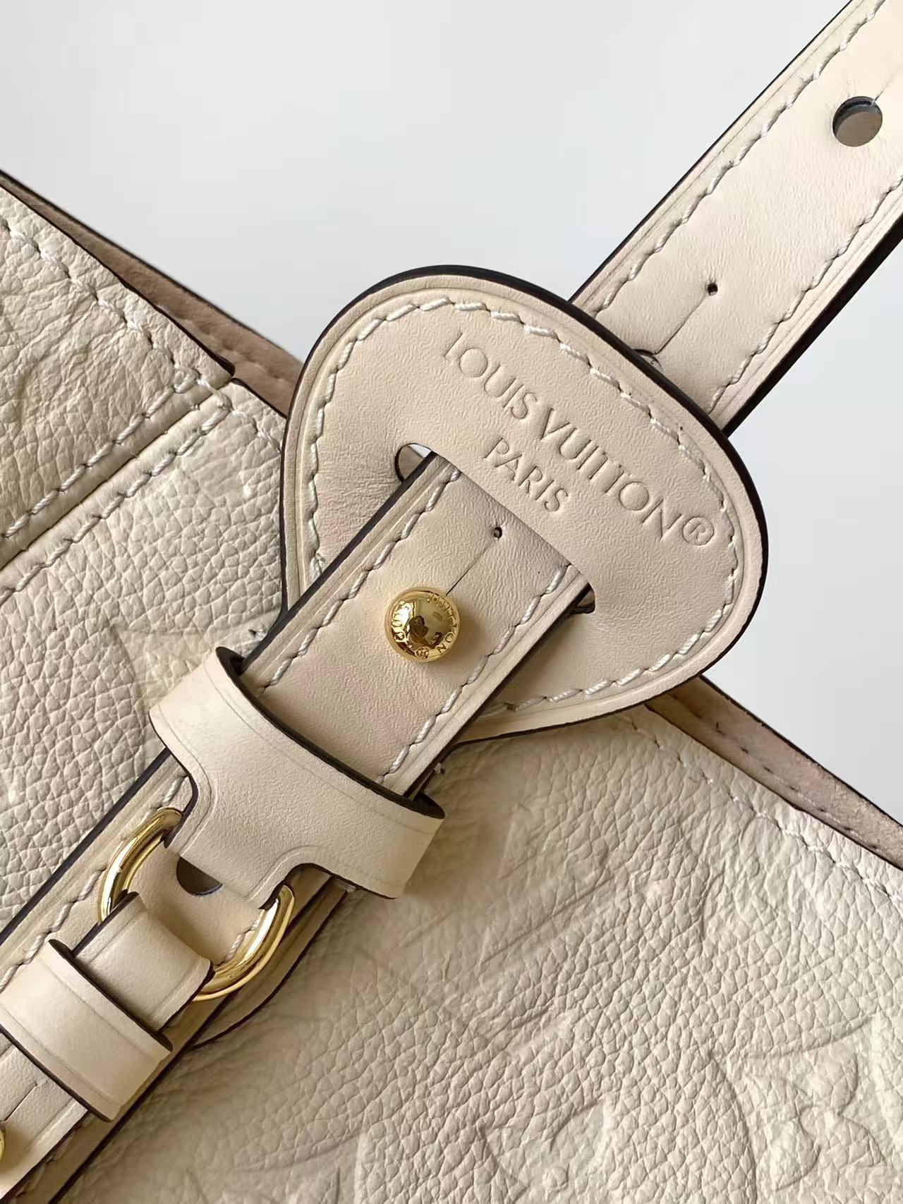 BAG-LV-W-NEW-025
