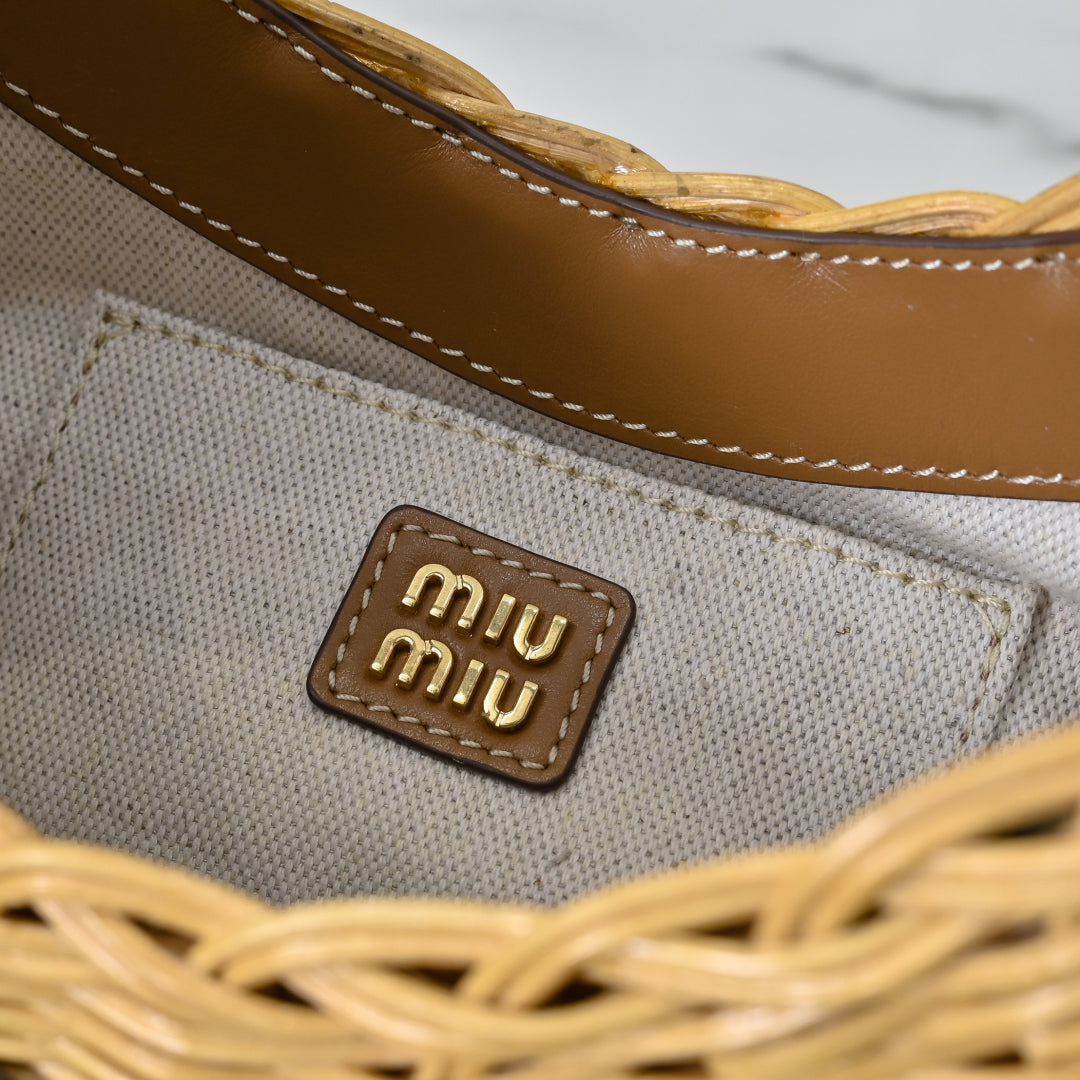 BAG-MIUMIU-LY-135
