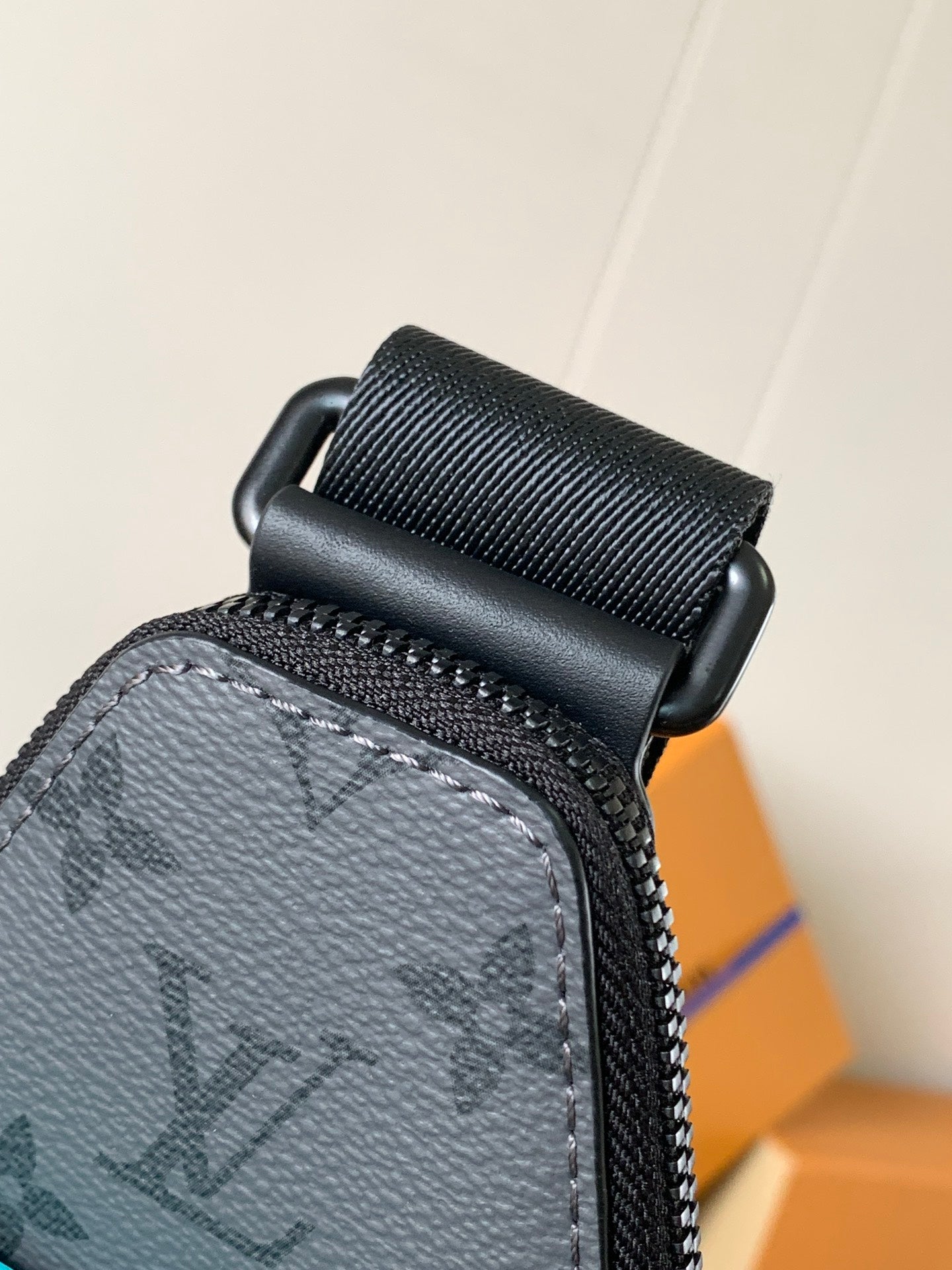 BAG-LV-W-NEW-381