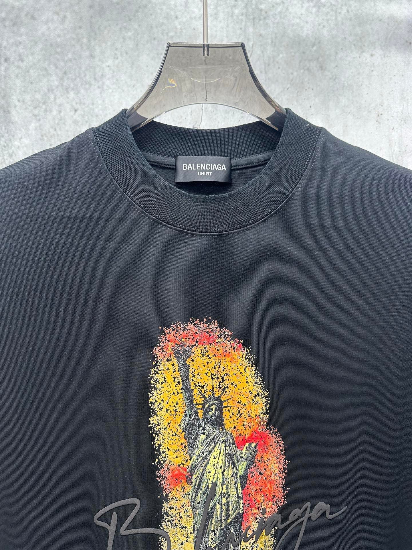 TS-Balenciaga-new-006