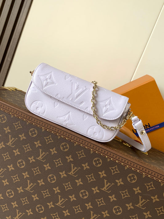 BAG-LV-W-NEW-236