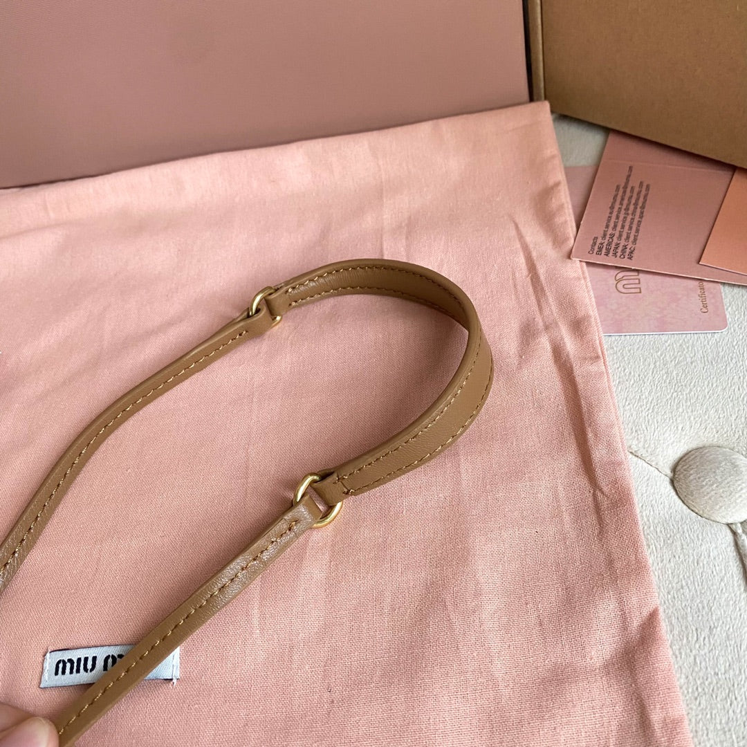 BAG-MIUMIU-LY-088