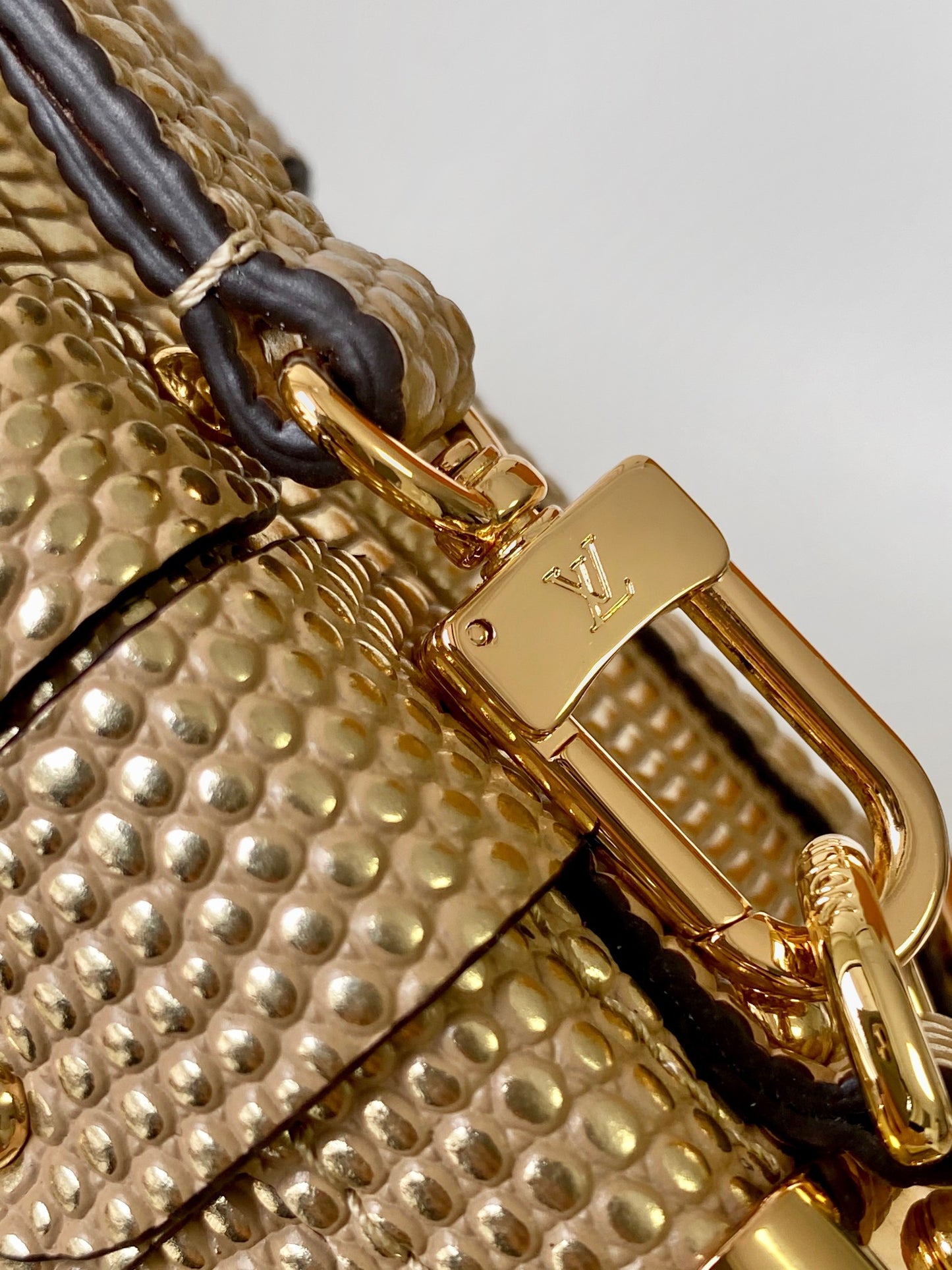 BAG-LV-W-NEW-696