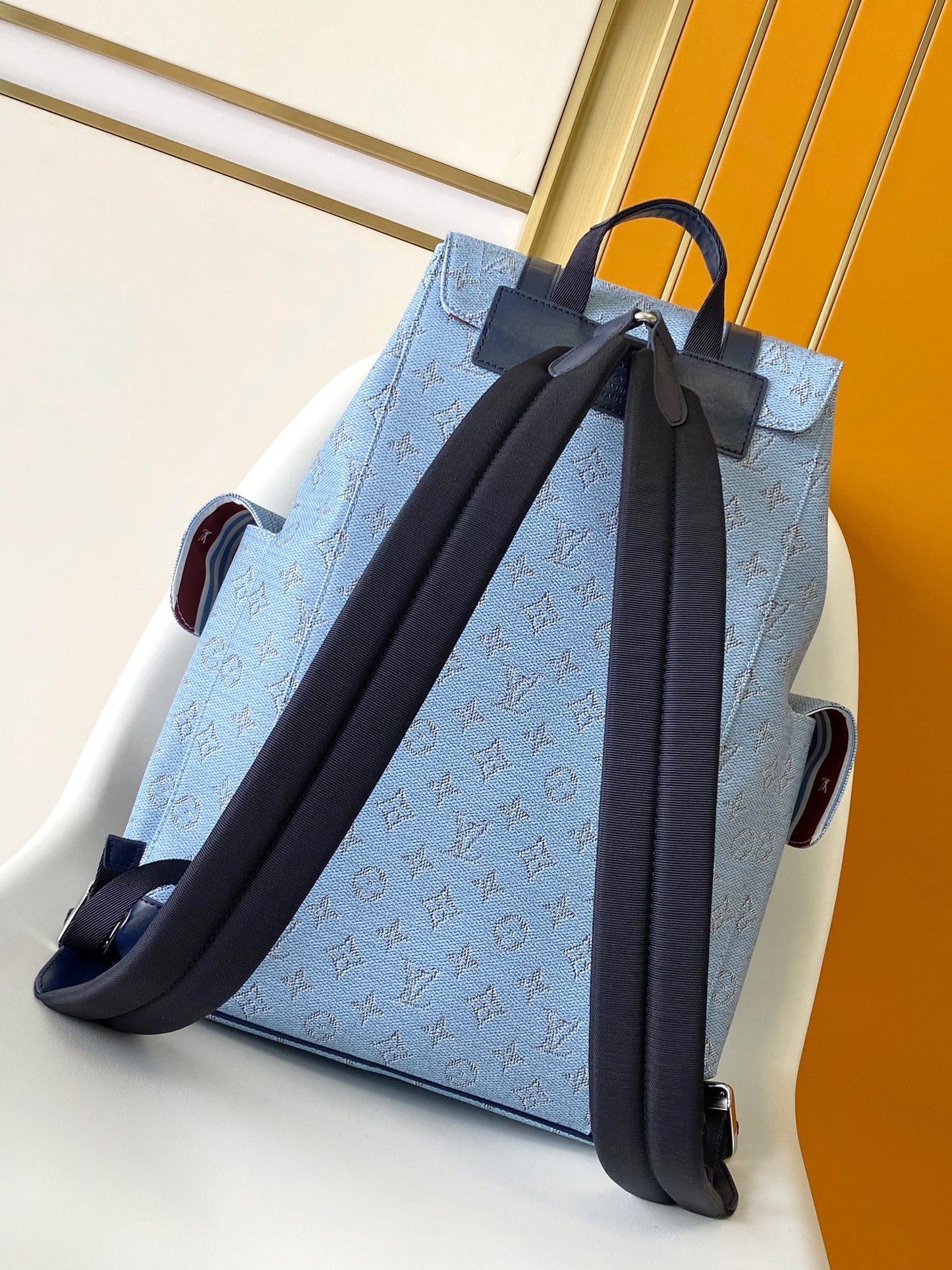 BAG-LV-W-NEW-640