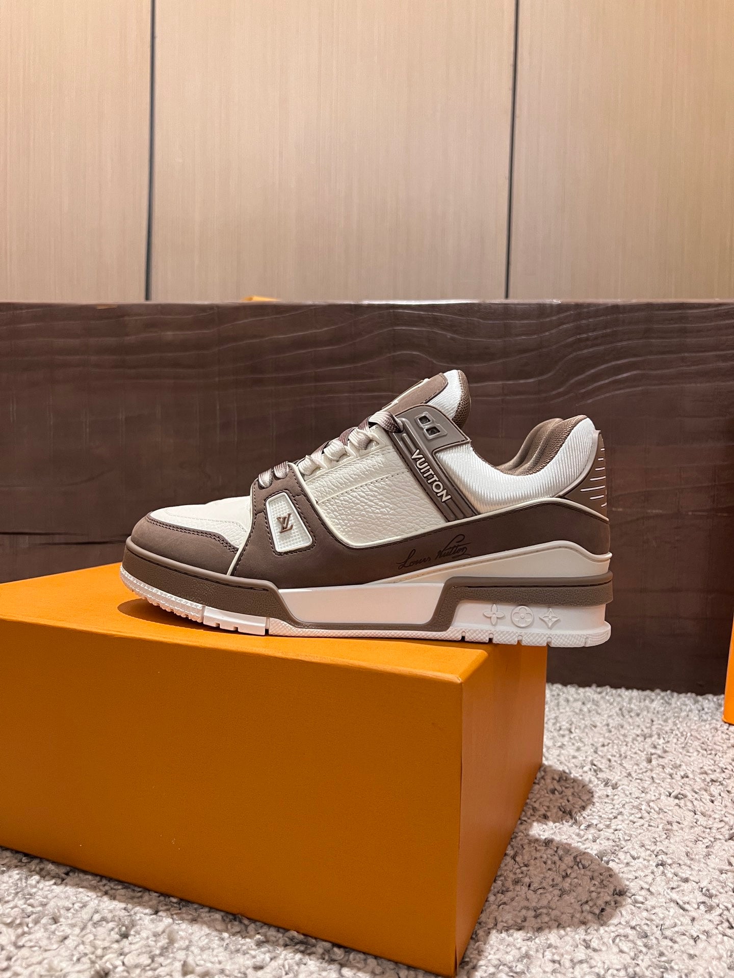 SHOES-LV-LY-280