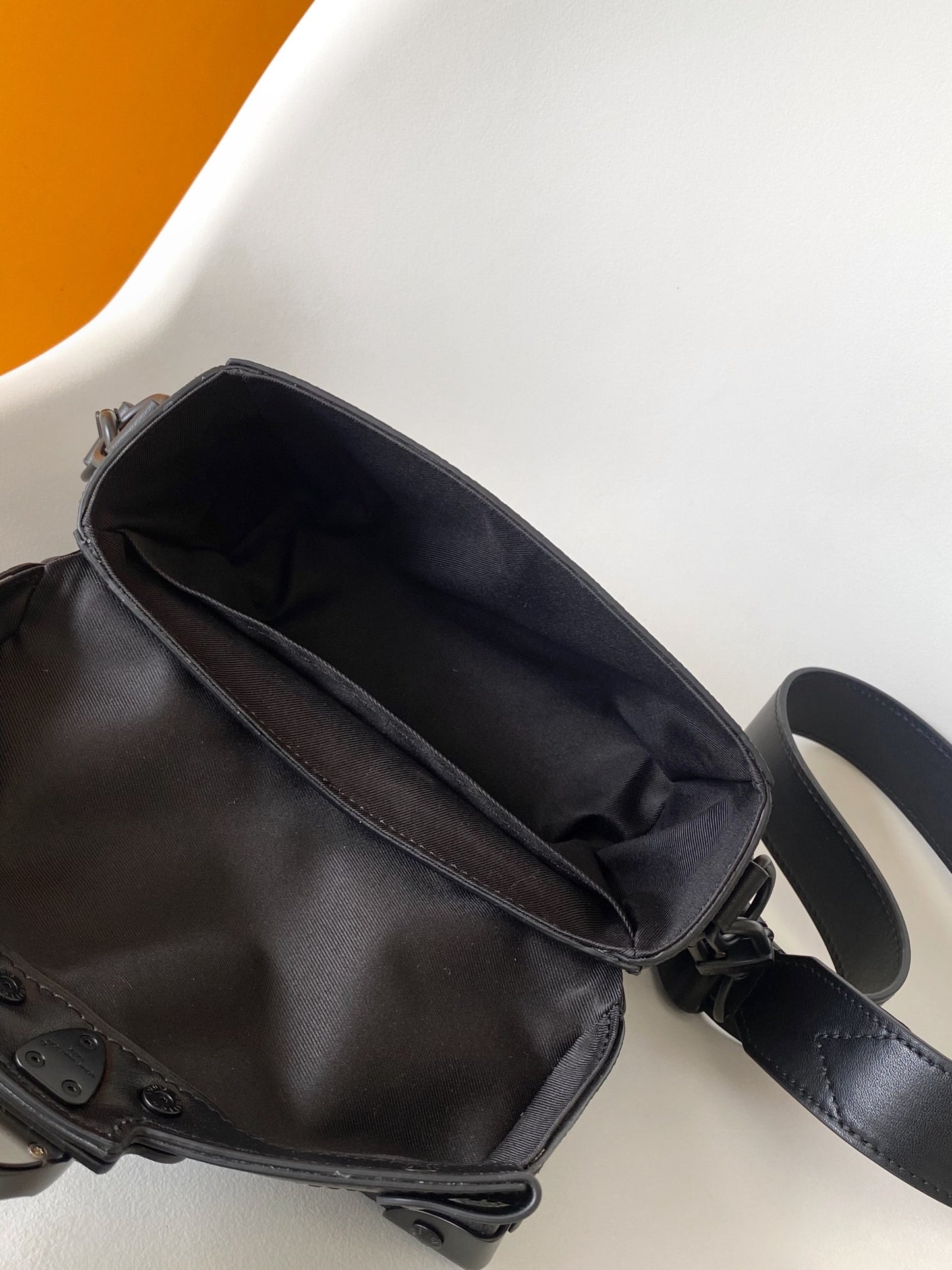 BAG-LV-W-NEW-990