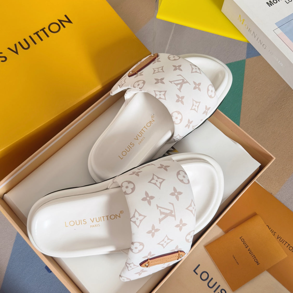 SHOES-LV-LY-352