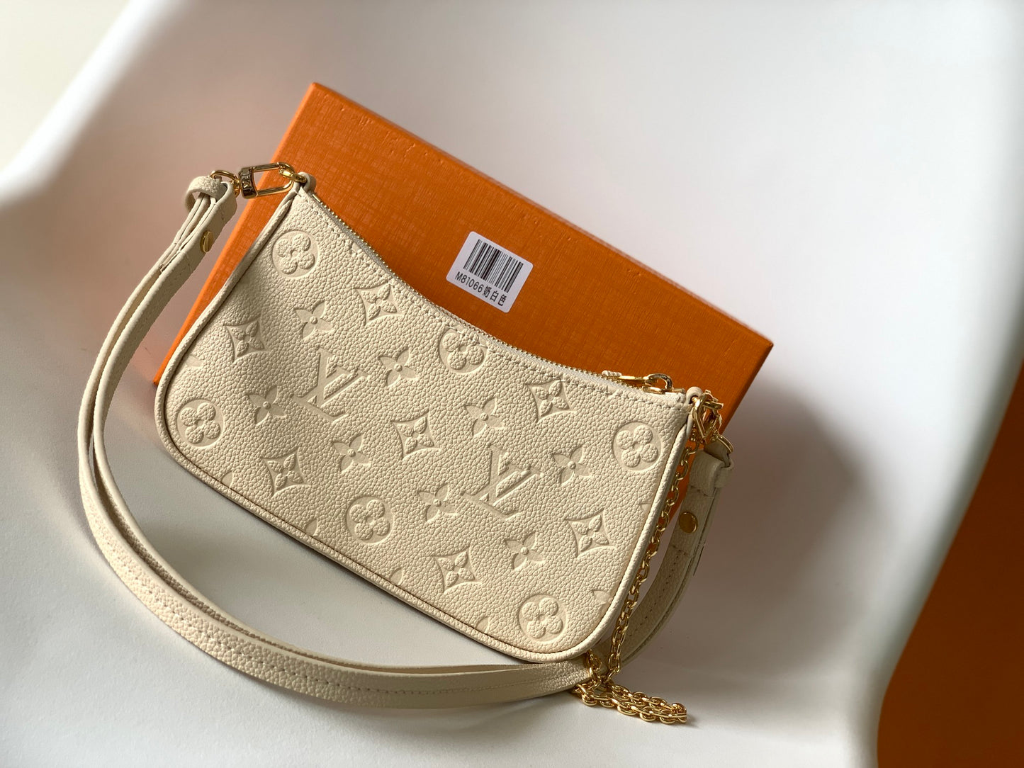 BAG-LV-W-NEW-702