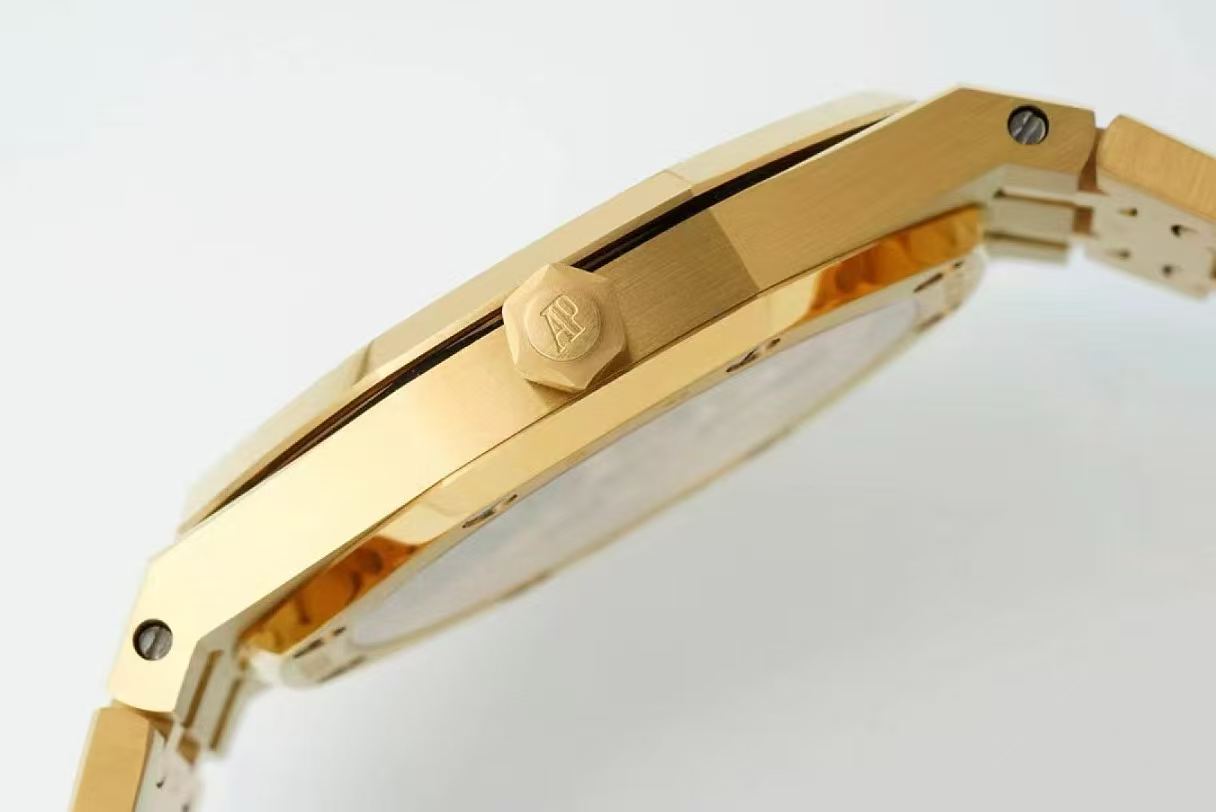 WATCH-AP-W-008