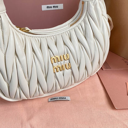 BAG-MIUMIU-LY-095