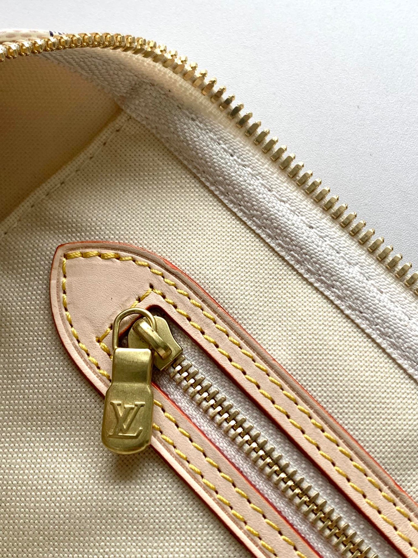 BAG-LV-W-NEW-1526