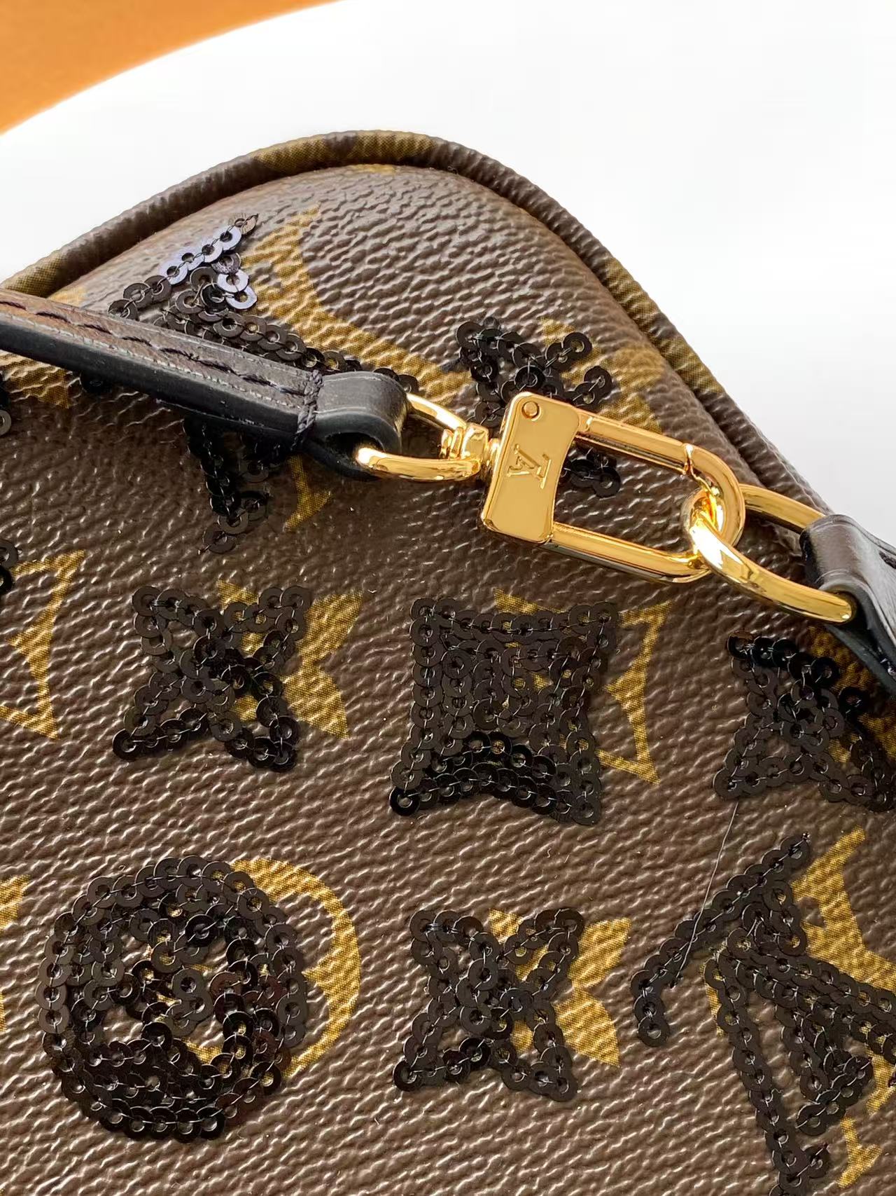 BAG-LV-W-NEW-170