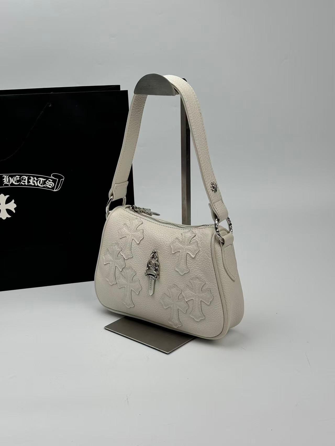 BAG-CH-WM-008