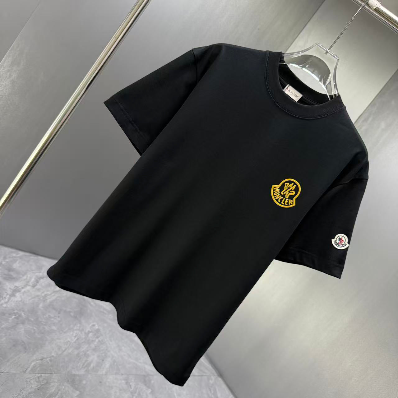 TS-MONCLER-NEW-157