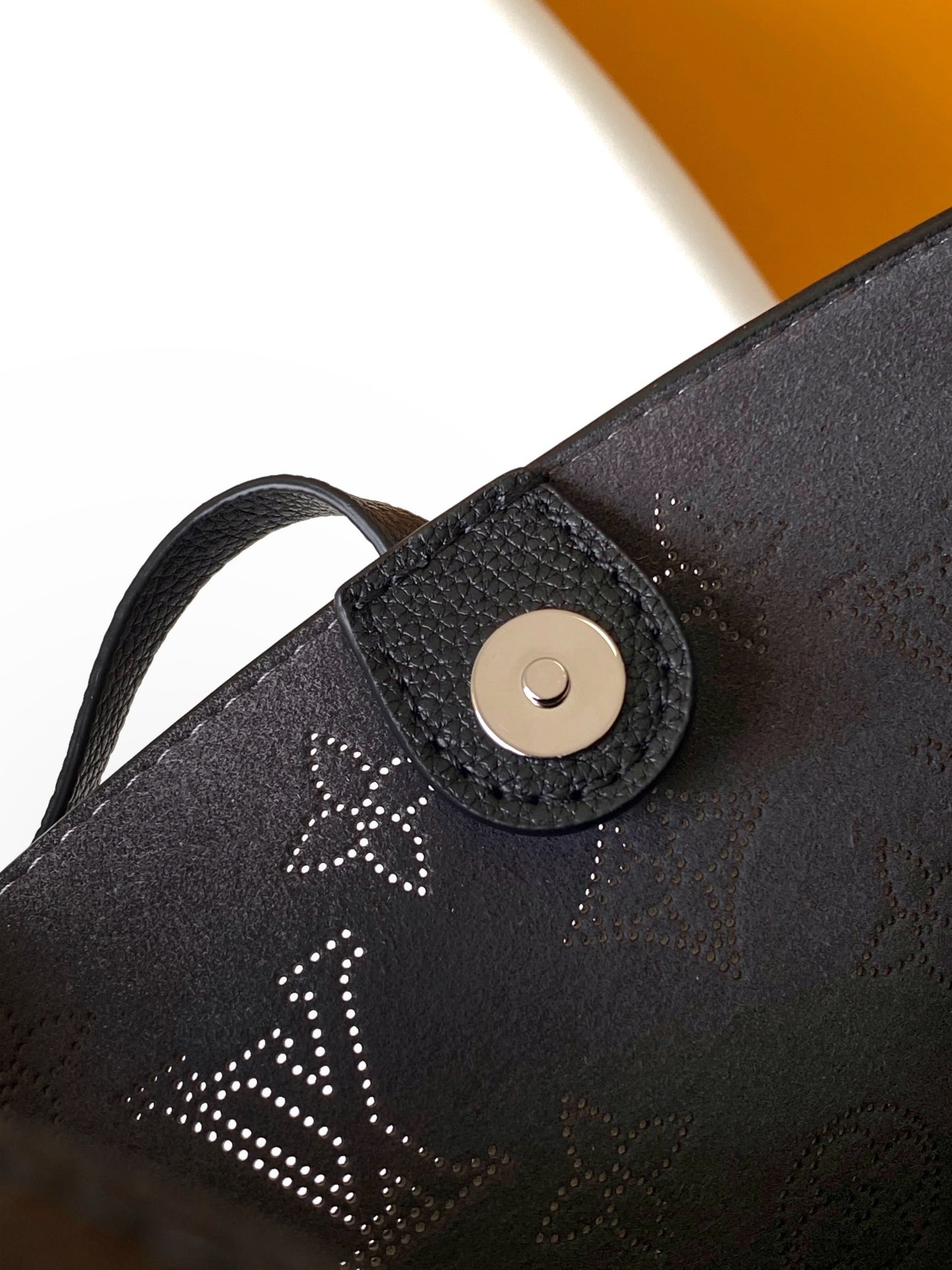 BAG-LV-W-NEW-230