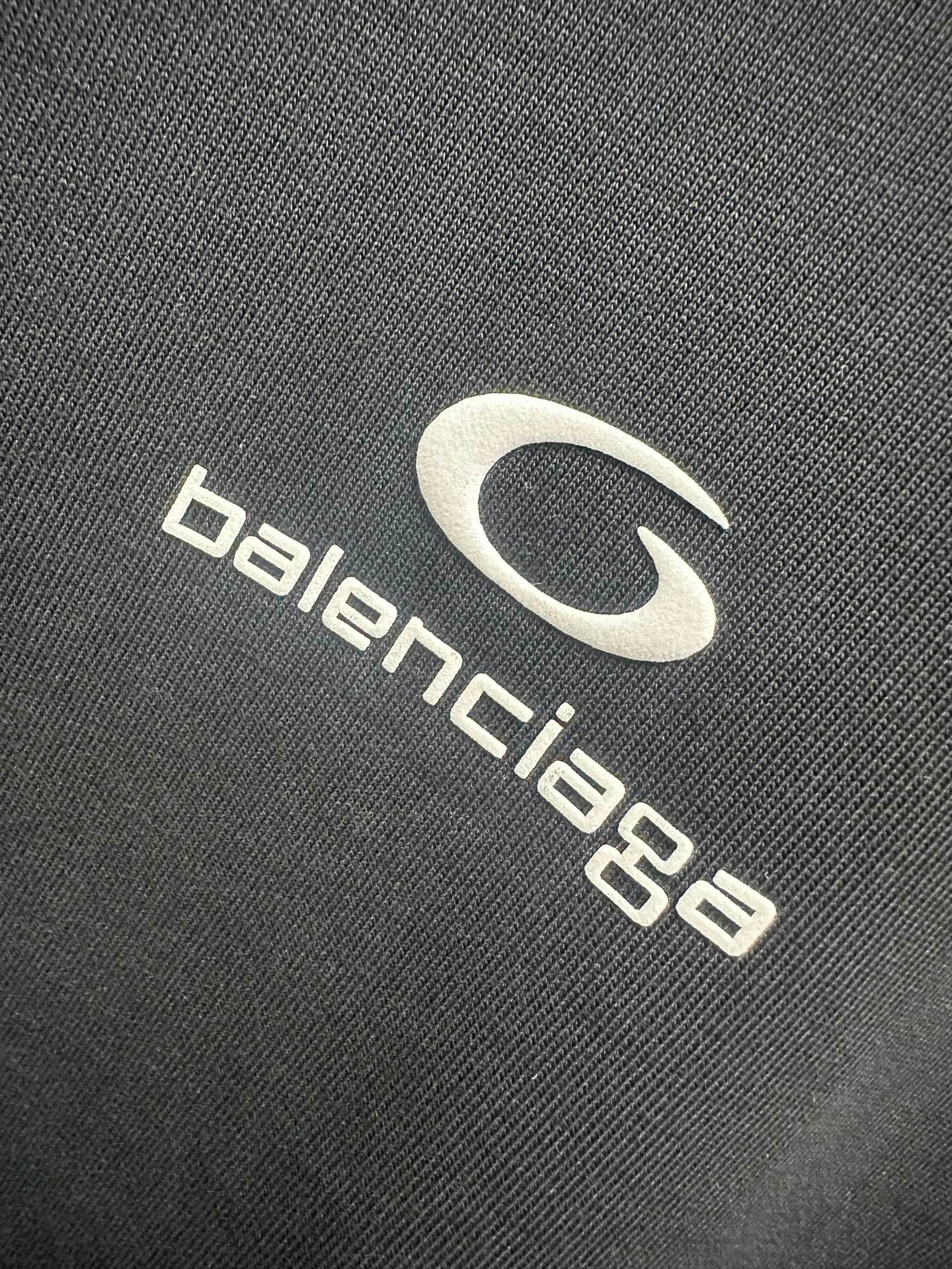 TS-Balenciaga-new-014
