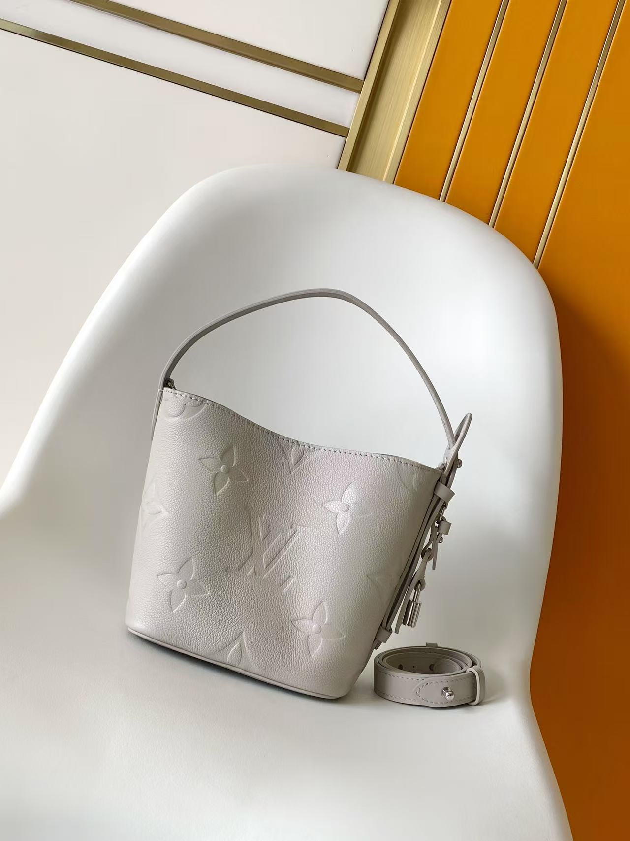 BAG-LV-W-NEW-050