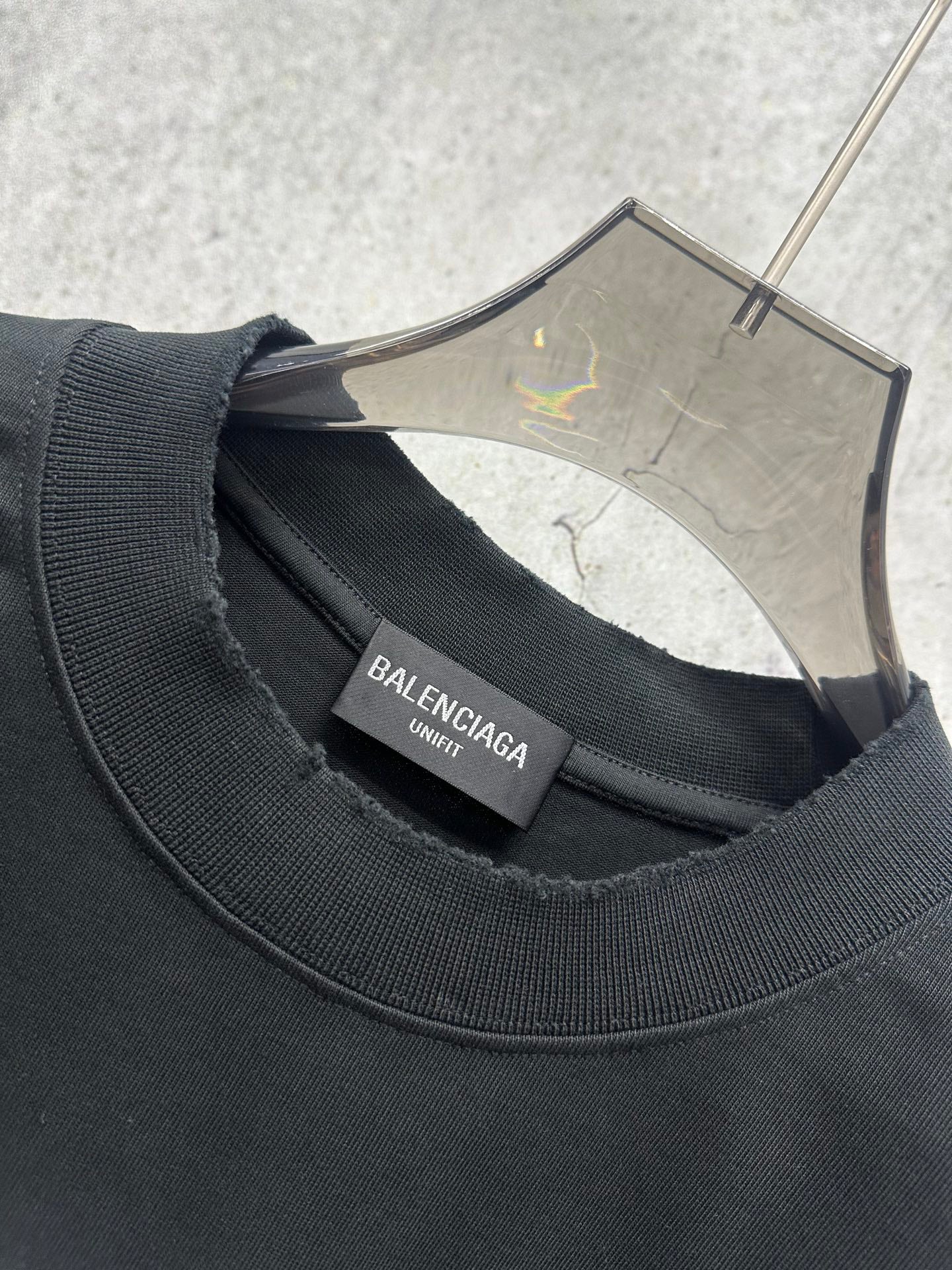 TS-Balenciaga-new-002