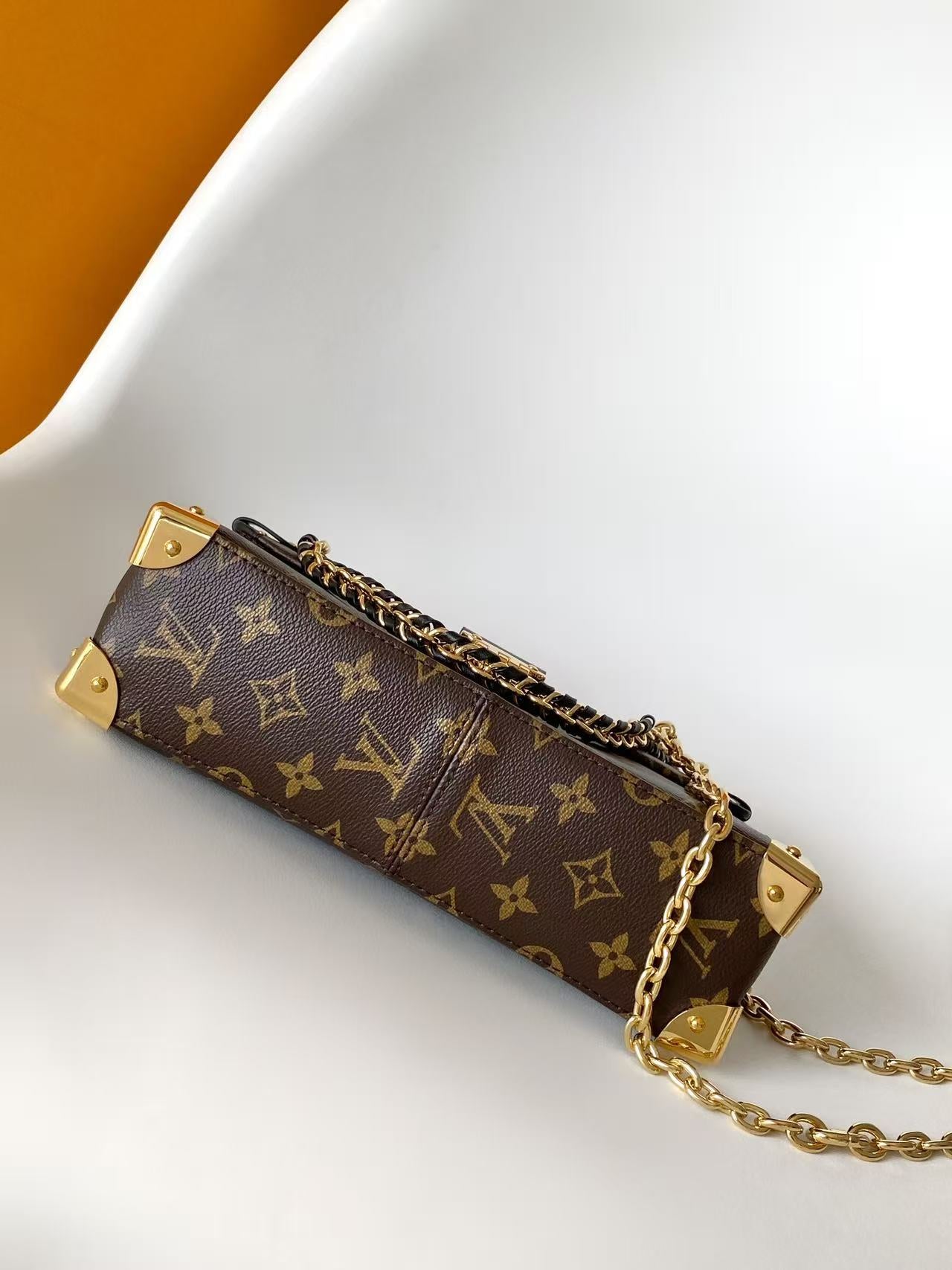 BAG-LV-W-NEW-079