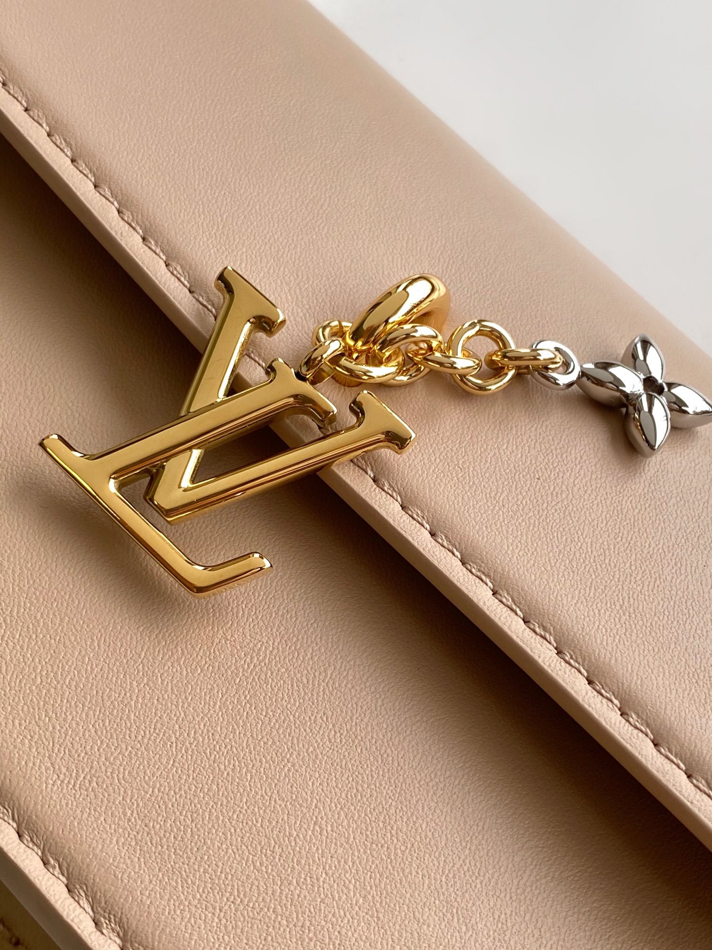 BAG-LV-W-NEW-645