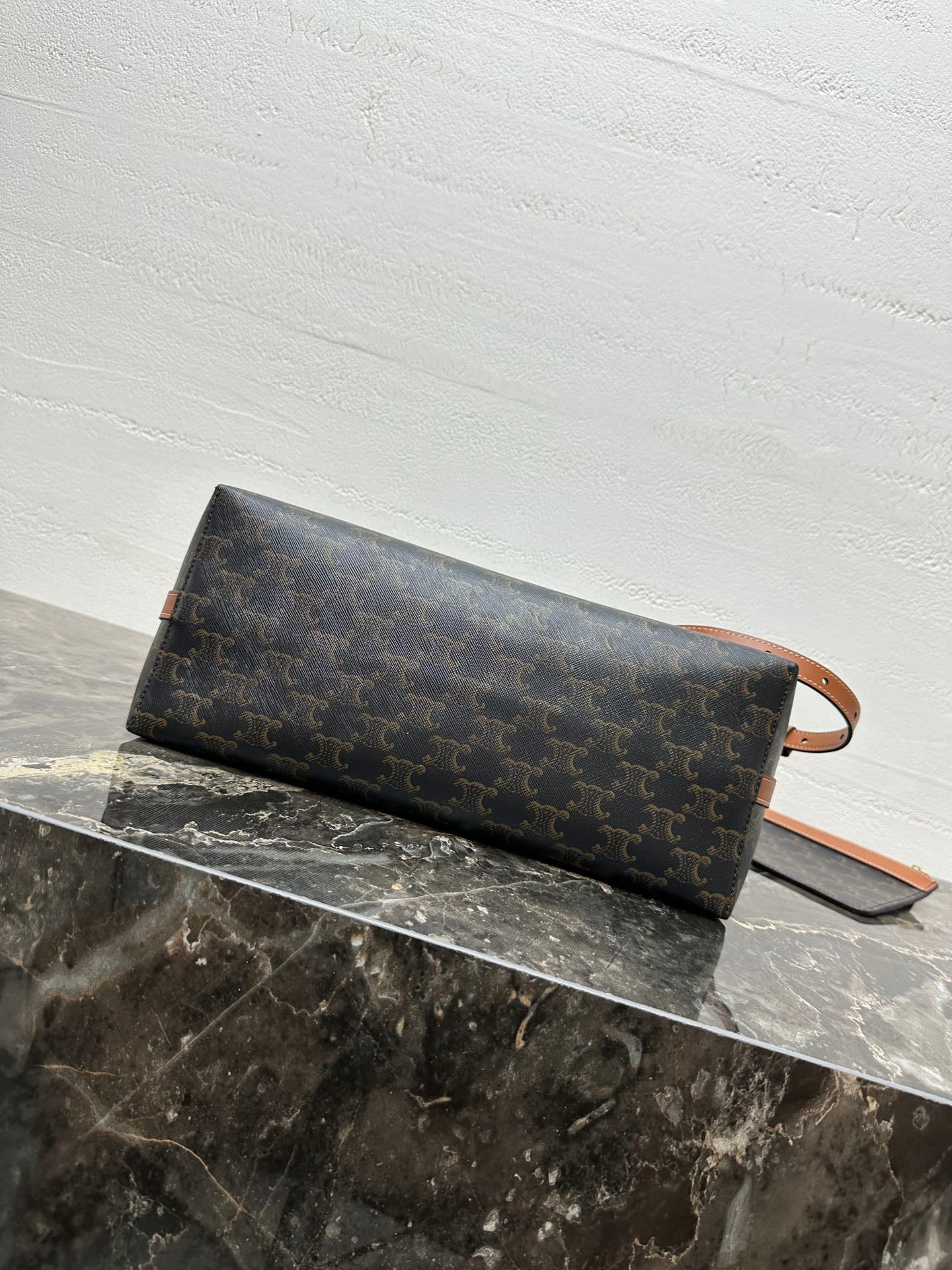 BAG-CELINE-W-NEW-1366
