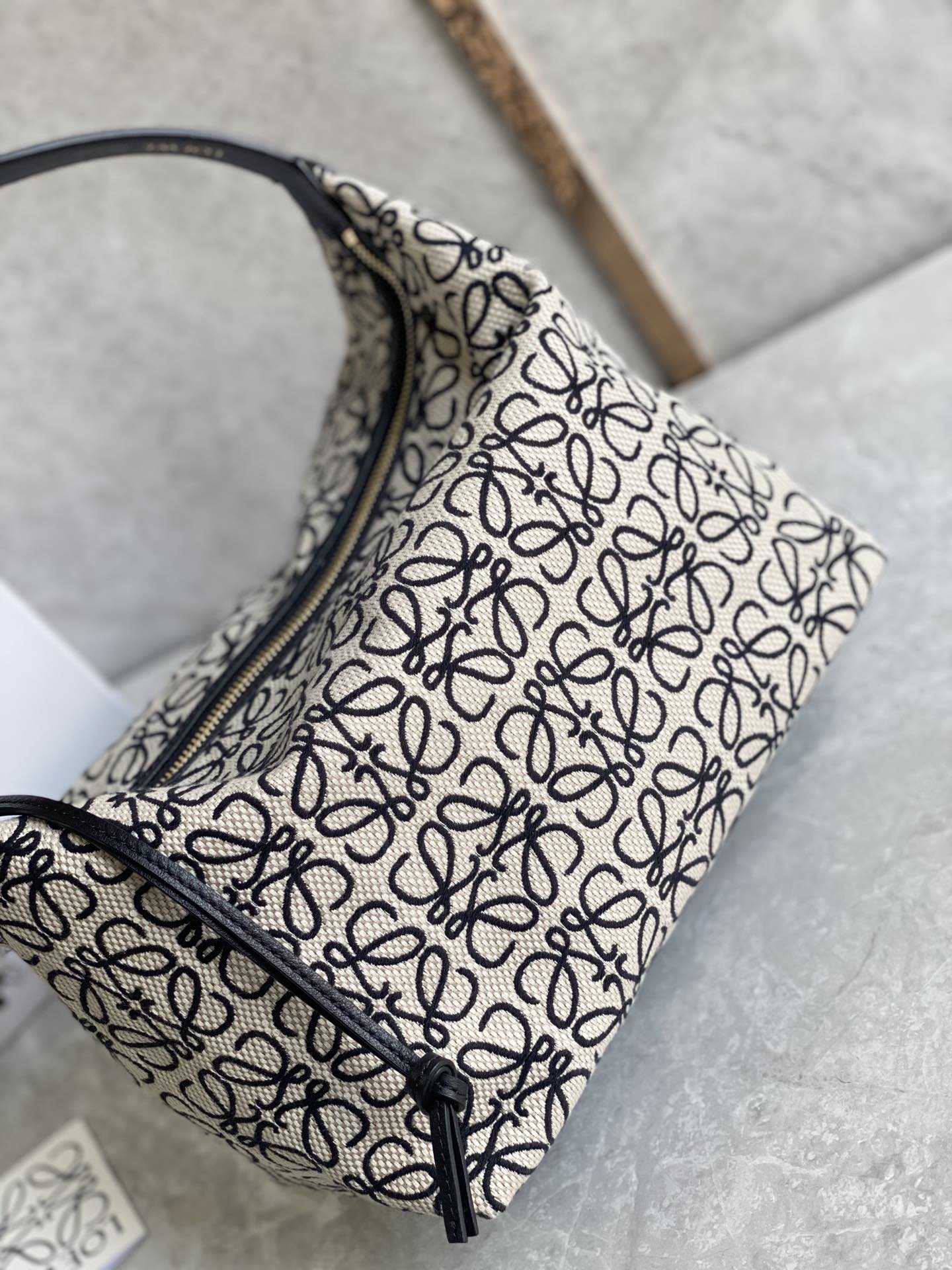 BAG-LW-098
