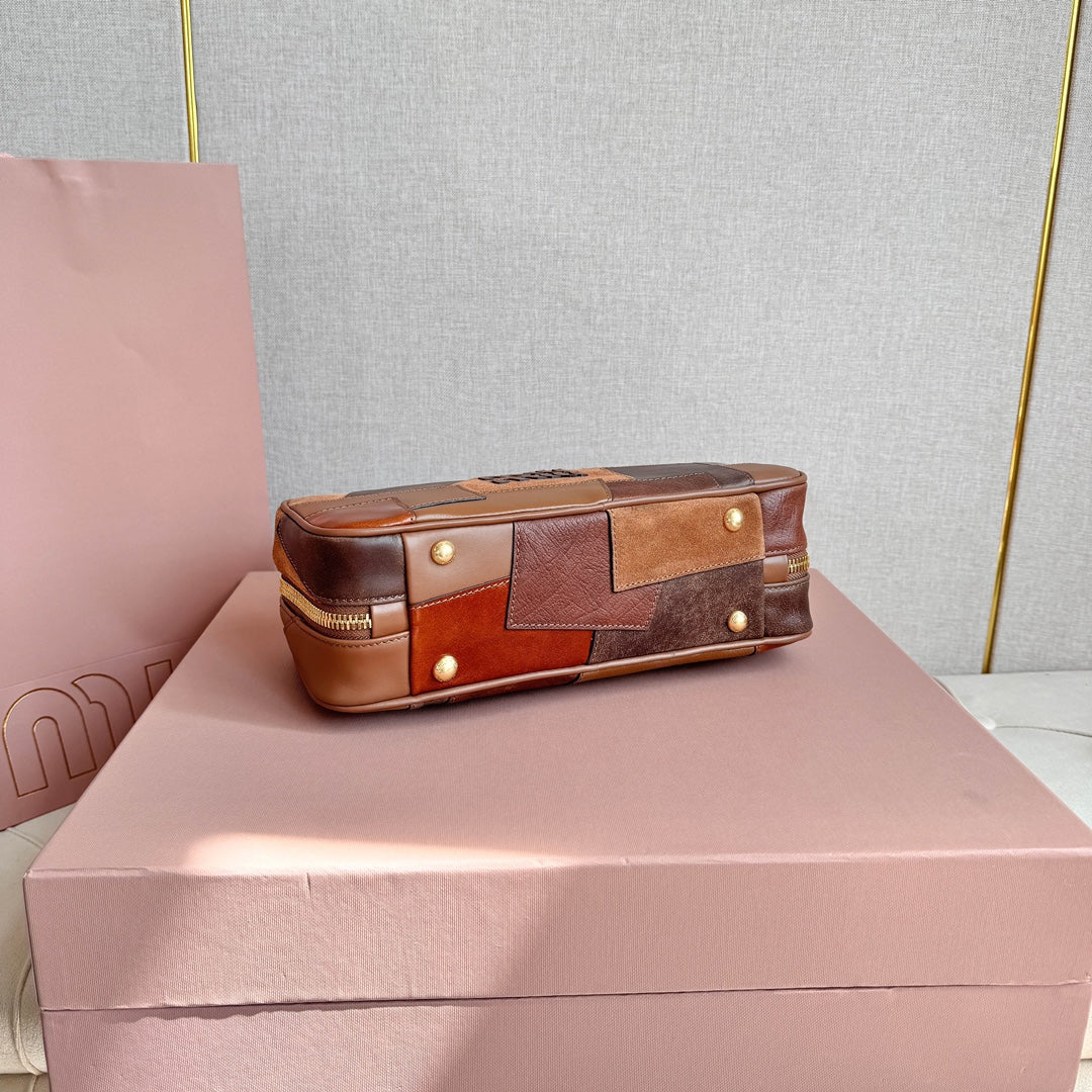 BAG-MIUMIU-LY-335