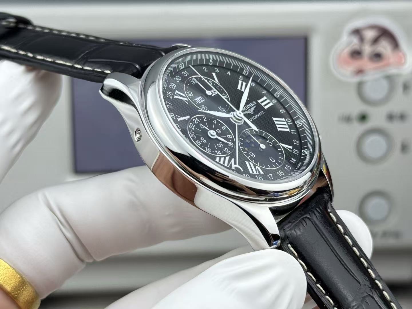 WATCH-LQ-W-007